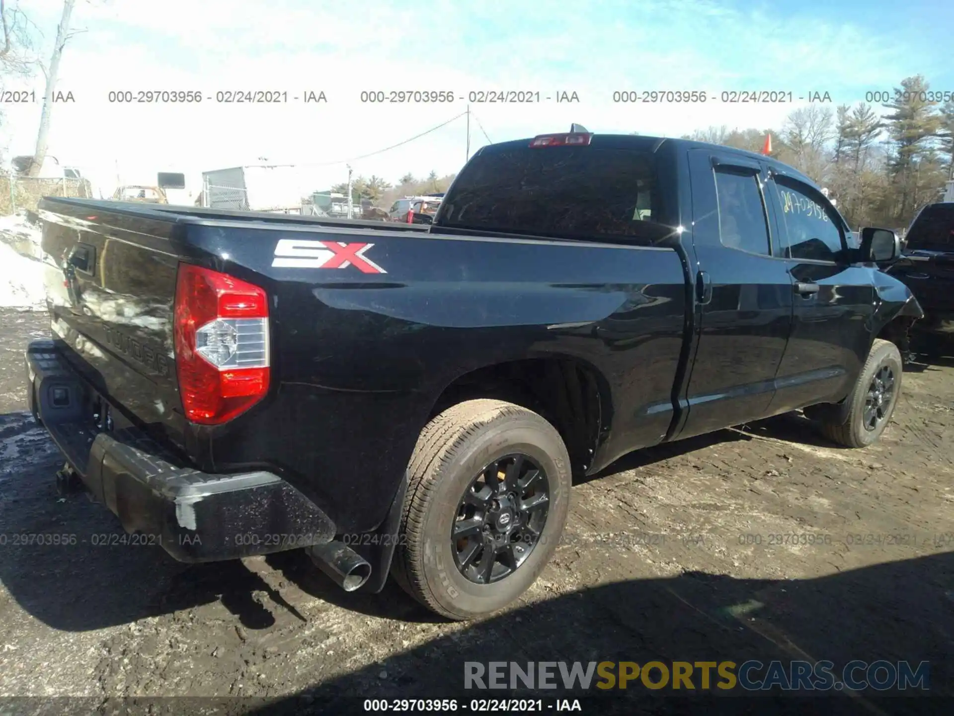 4 Photograph of a damaged car 5TFUY5F18MX961742 TOYOTA TUNDRA 4WD 2021