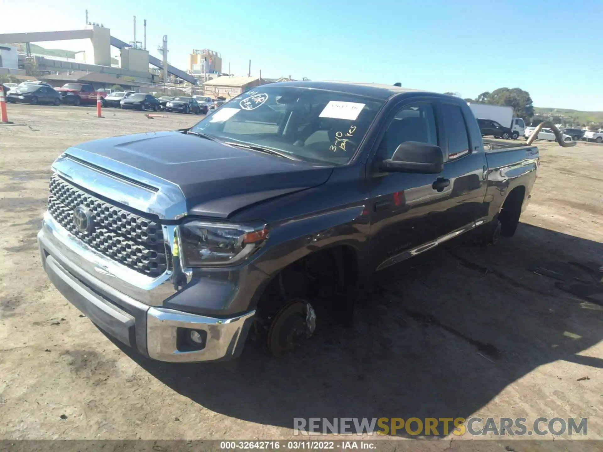 2 Photograph of a damaged car 5TFUY5F1XMX994113 TOYOTA TUNDRA 4WD 2021