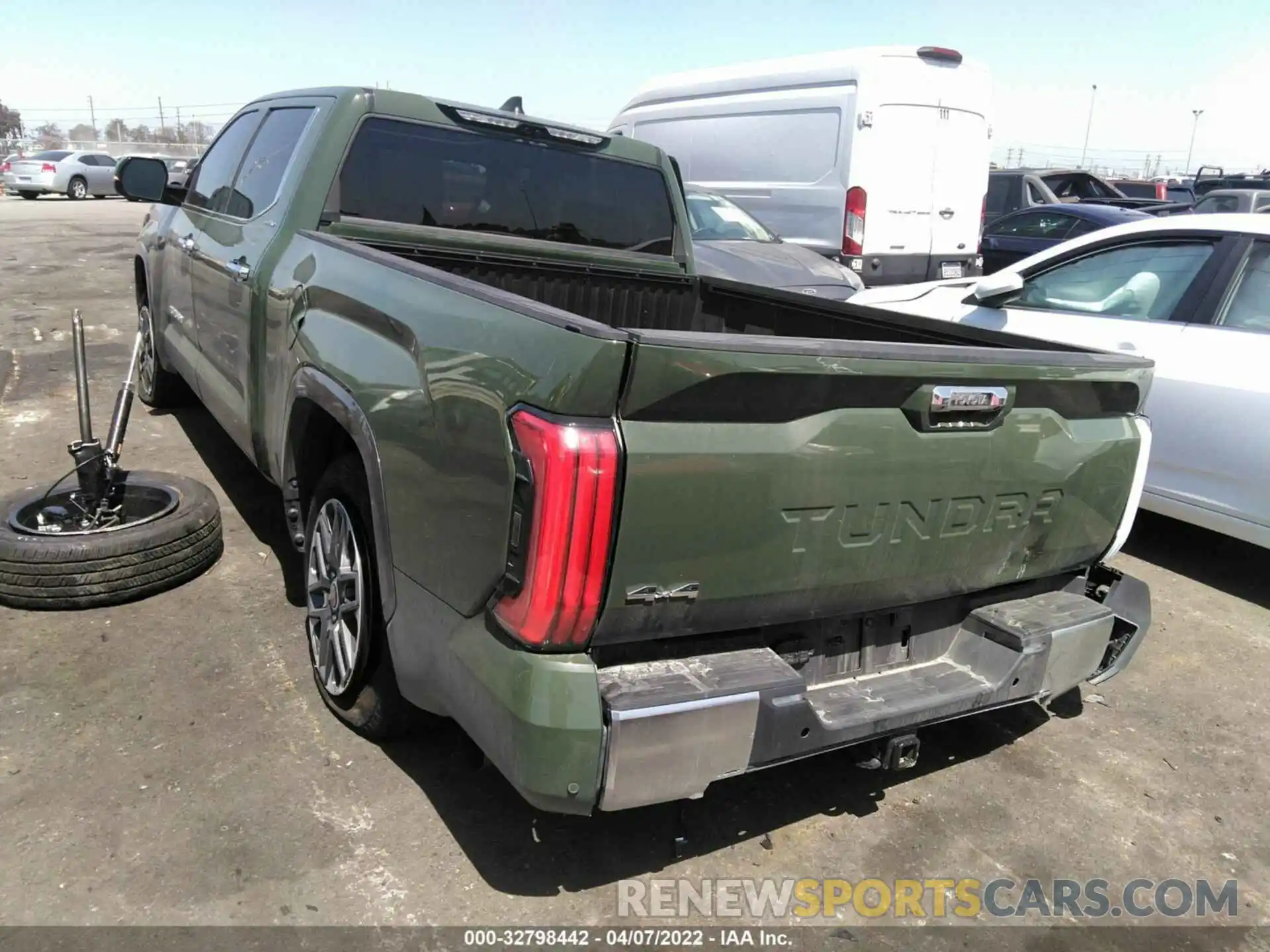 3 Photograph of a damaged car 5TFJA5EC5NX002441 TOYOTA TUNDRA 4WD 2022