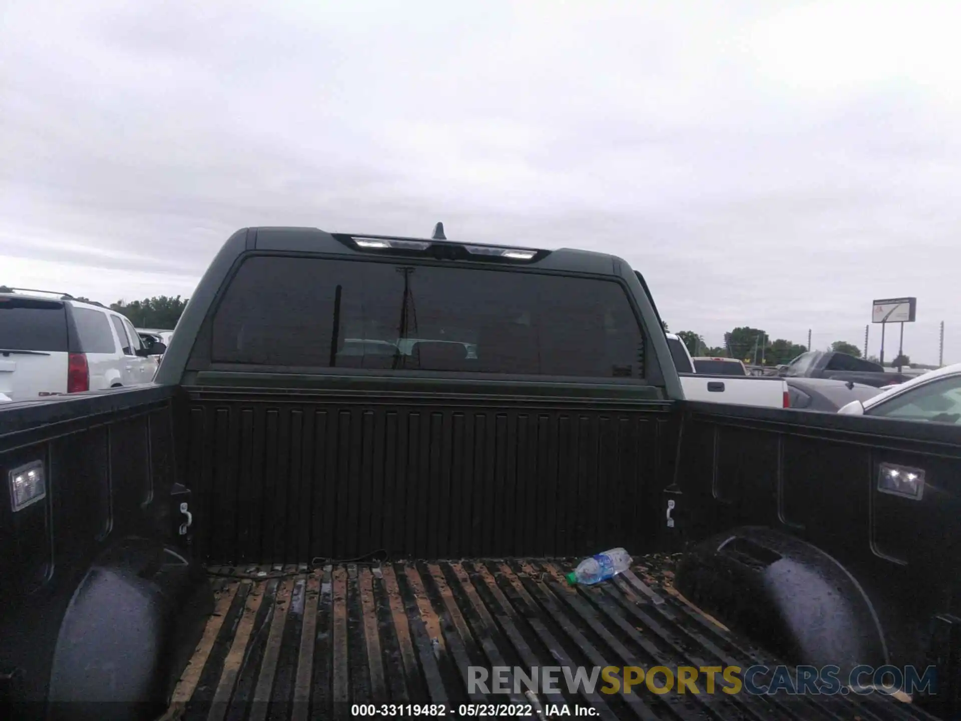 8 Photograph of a damaged car 5TFLA5DB3NX002228 TOYOTA TUNDRA 4WD 2022