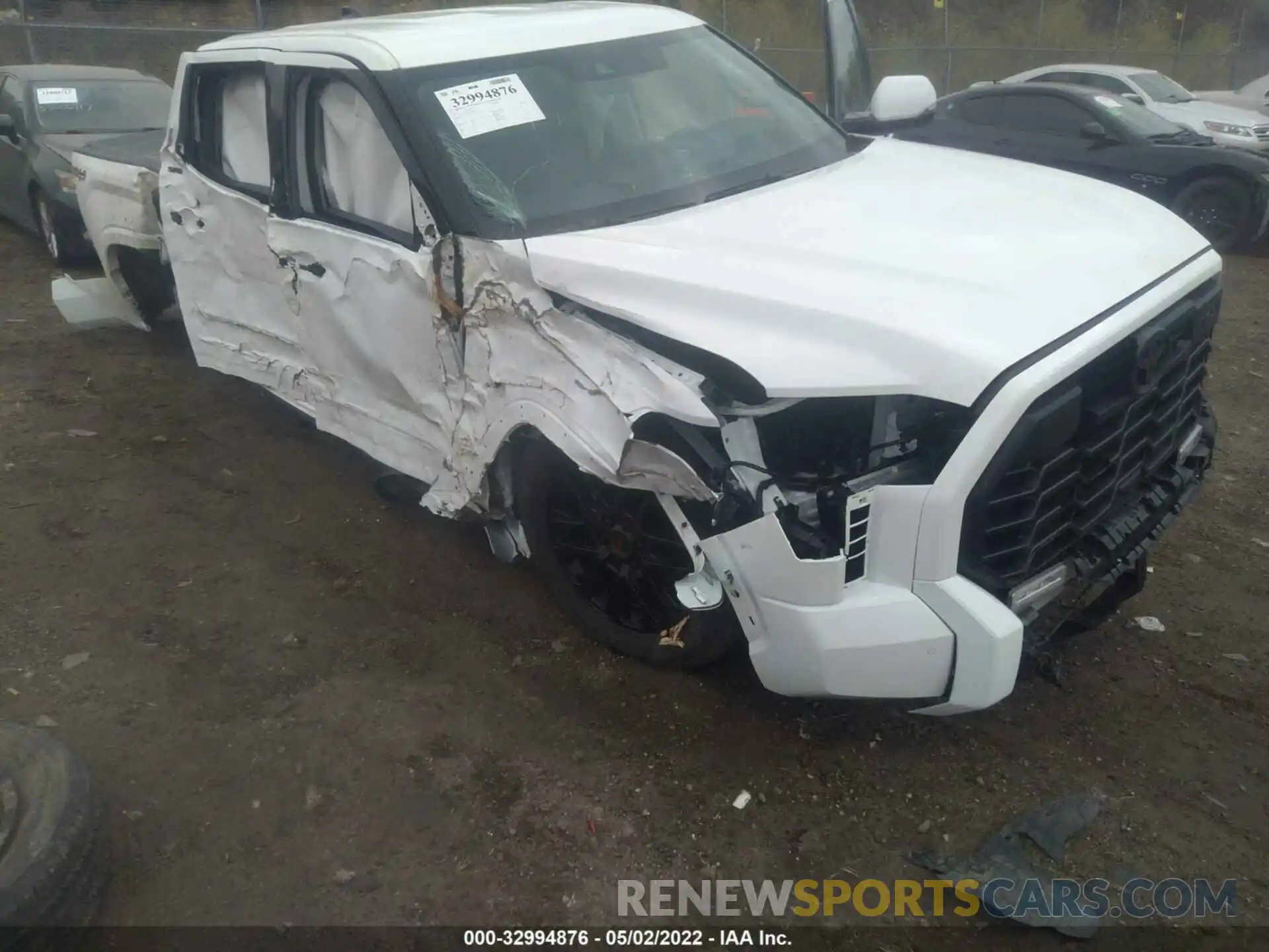 1 Photograph of a damaged car 5TFLA5DB8NX020272 TOYOTA TUNDRA 4WD 2022