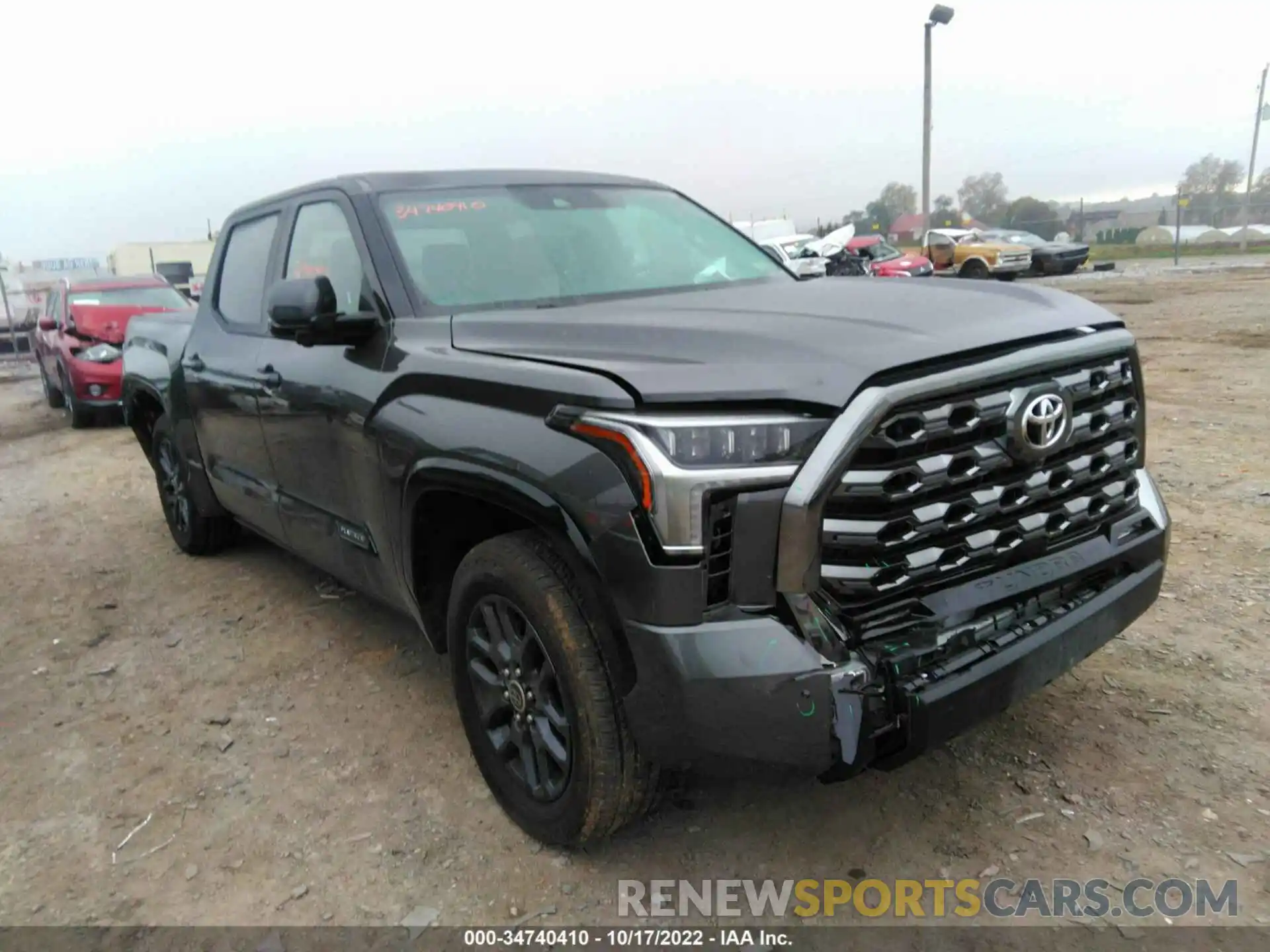 1 Photograph of a damaged car 5TFNA5DB4NX026899 TOYOTA TUNDRA 4WD 2022