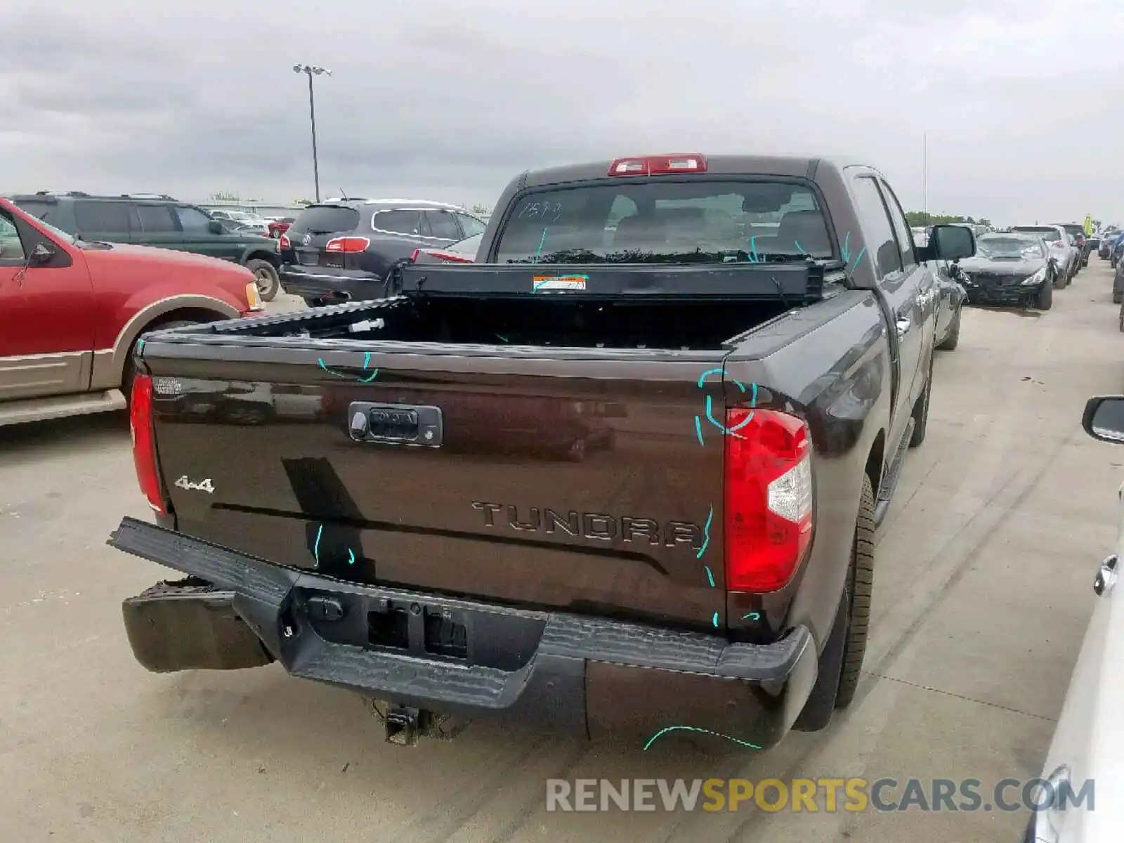 4 Photograph of a damaged car 5TFAY5F12KX865640 TOYOTA TUNDRA CRE 2019