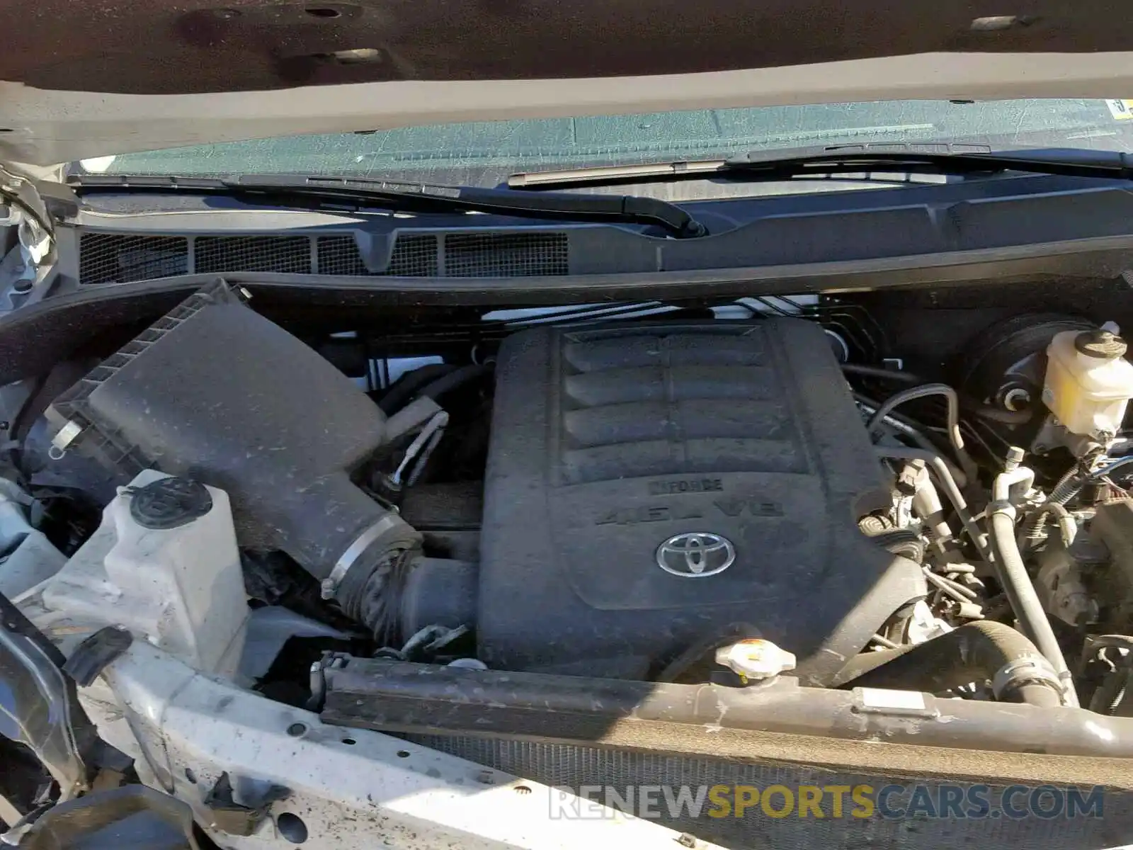 7 Photograph of a damaged car 5TFDM5F17KX080300 TOYOTA TUNDRA CRE 2019