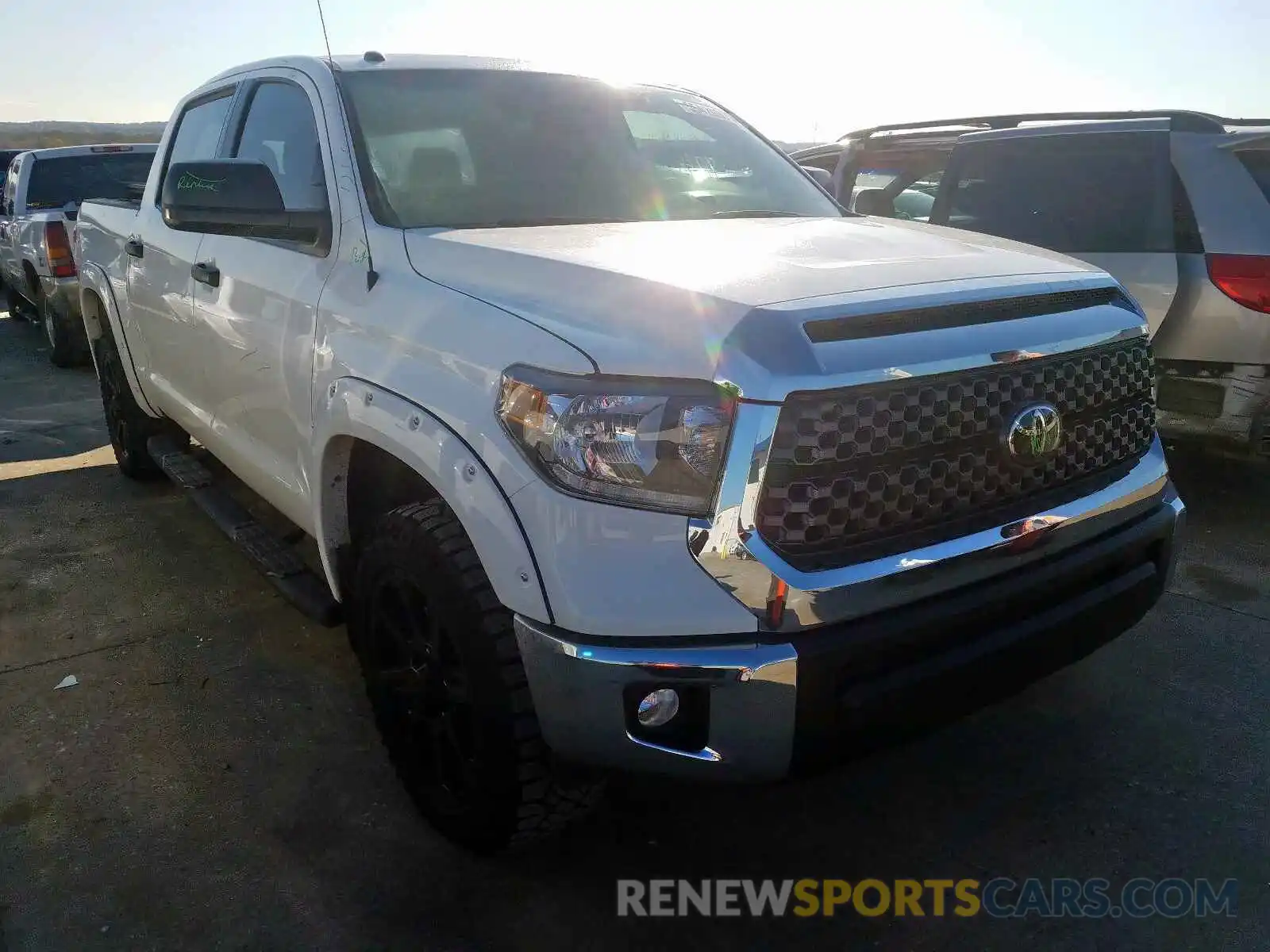 1 Photograph of a damaged car 5TFDW5F10KX790133 TOYOTA TUNDRA CRE 2019