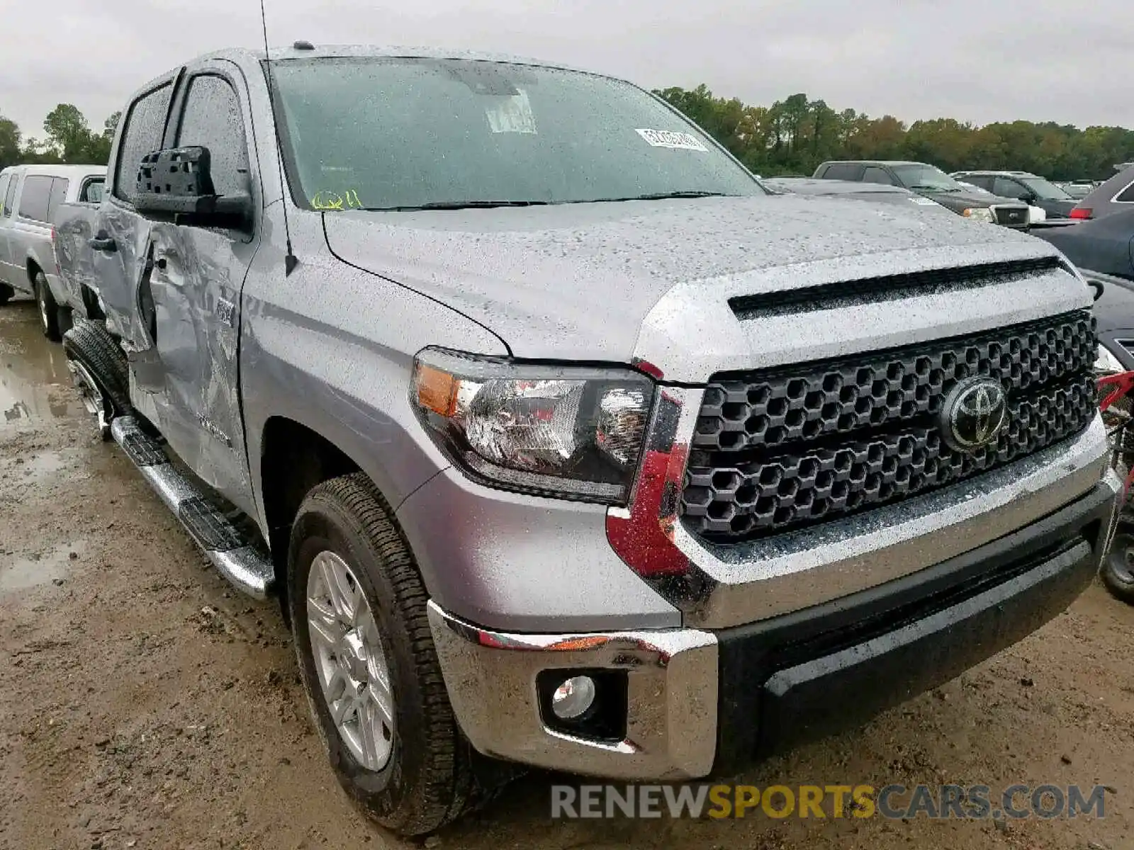 1 Photograph of a damaged car 5TFDW5F12KX822581 TOYOTA TUNDRA CRE 2019