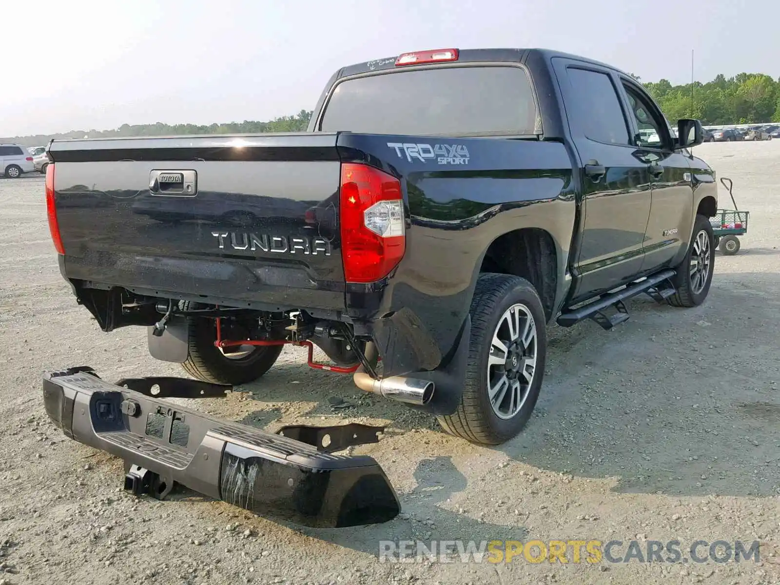 4 Photograph of a damaged car 5TFDW5F13KX786366 TOYOTA TUNDRA CRE 2019