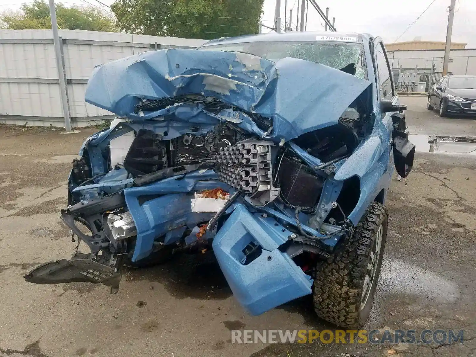 9 Photograph of a damaged car 5TFDW5F14KX828432 TOYOTA TUNDRA CRE 2019