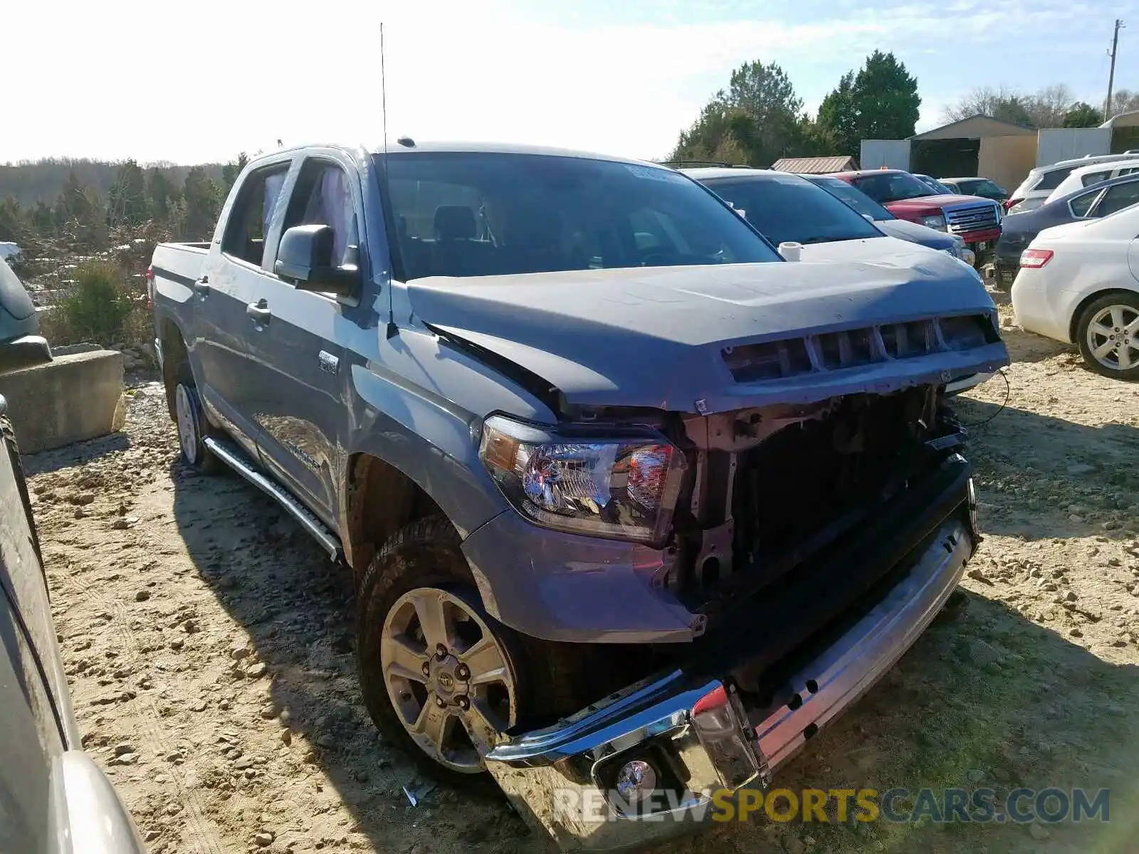 1 Photograph of a damaged car 5TFDW5F15KX786255 TOYOTA TUNDRA CRE 2019