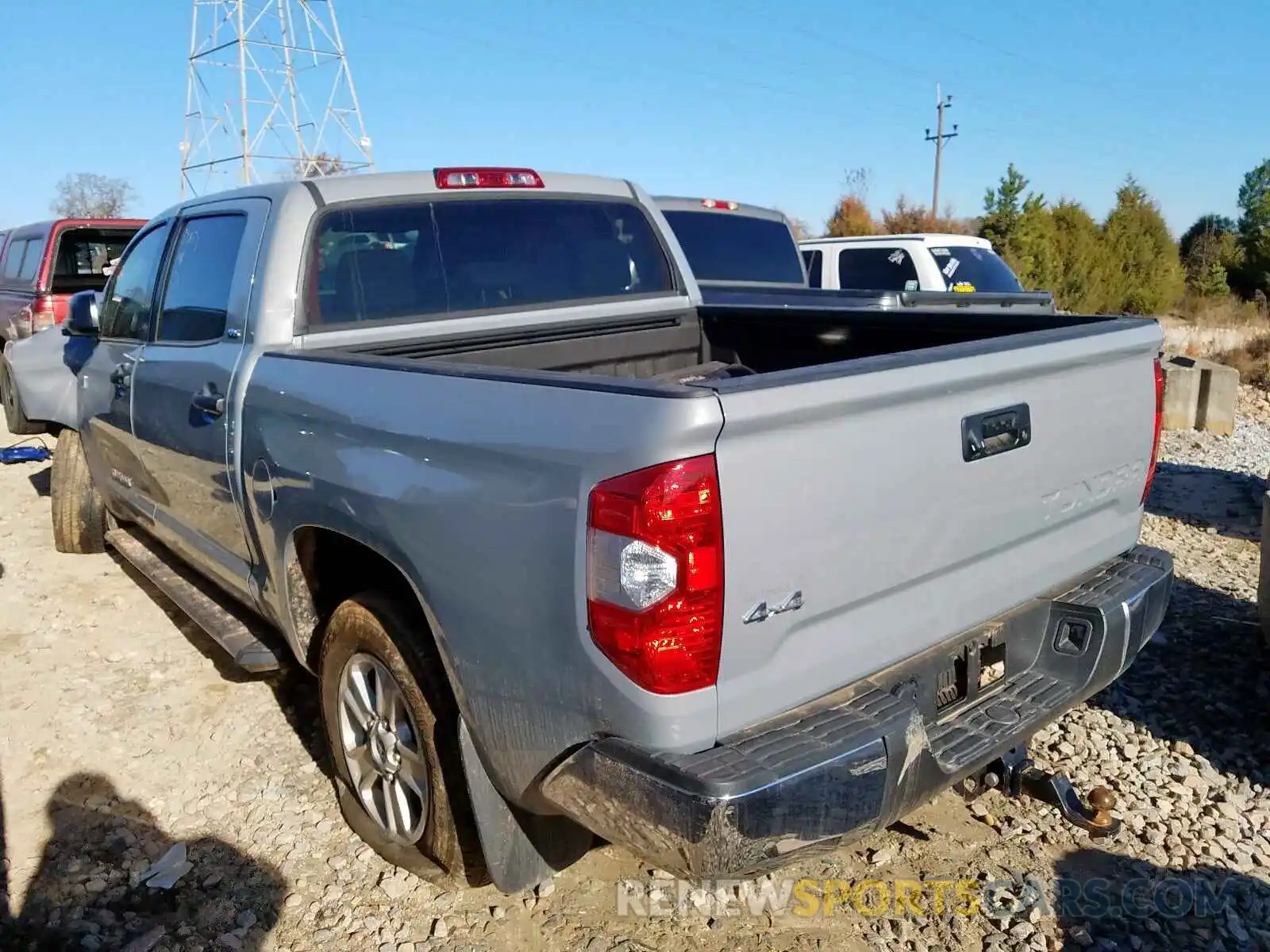 3 Photograph of a damaged car 5TFDW5F15KX786255 TOYOTA TUNDRA CRE 2019