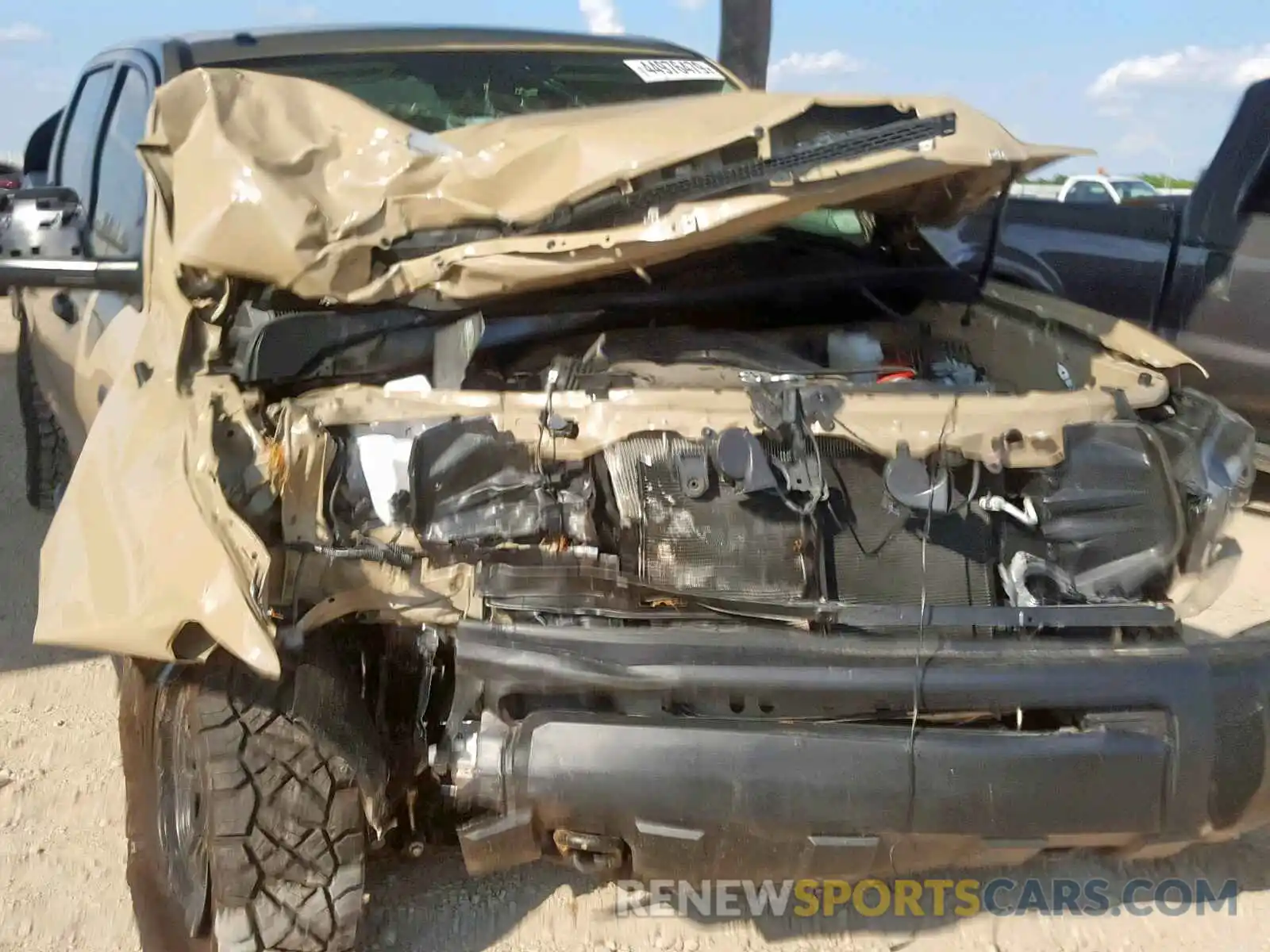 9 Photograph of a damaged car 5TFDW5F15KX787048 TOYOTA TUNDRA CRE 2019