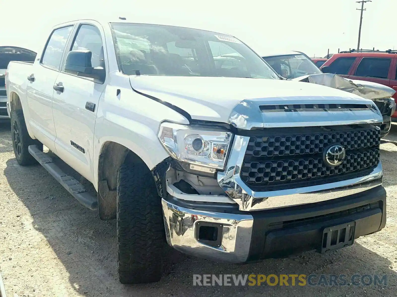 1 Photograph of a damaged car 5TFDW5F18KX783981 TOYOTA TUNDRA CRE 2019