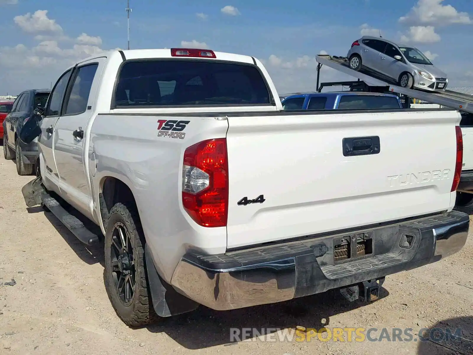 3 Photograph of a damaged car 5TFDW5F18KX783981 TOYOTA TUNDRA CRE 2019