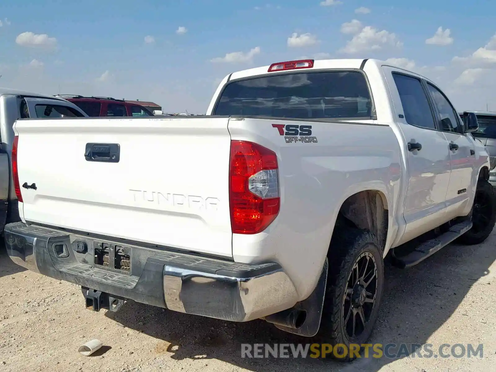 4 Photograph of a damaged car 5TFDW5F18KX783981 TOYOTA TUNDRA CRE 2019