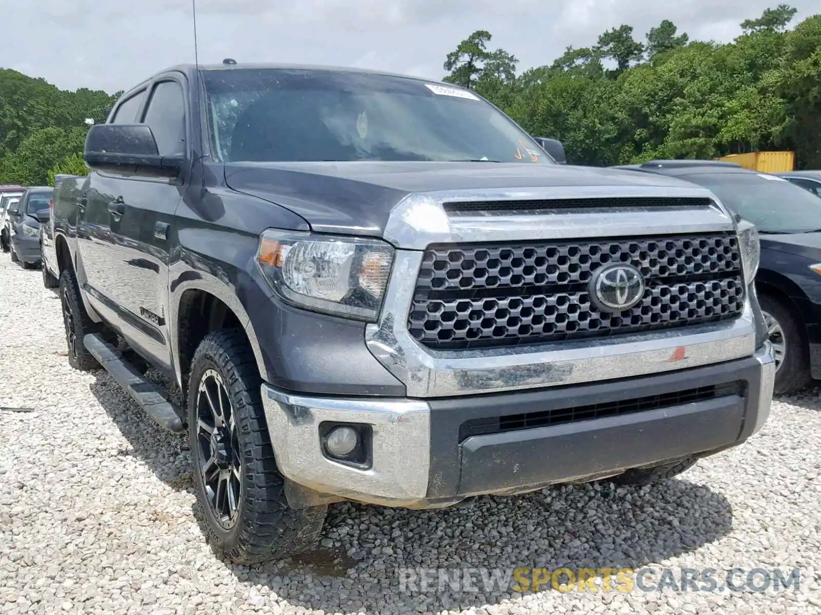 1 Photograph of a damaged car 5TFDW5F18KX792437 TOYOTA TUNDRA CRE 2019