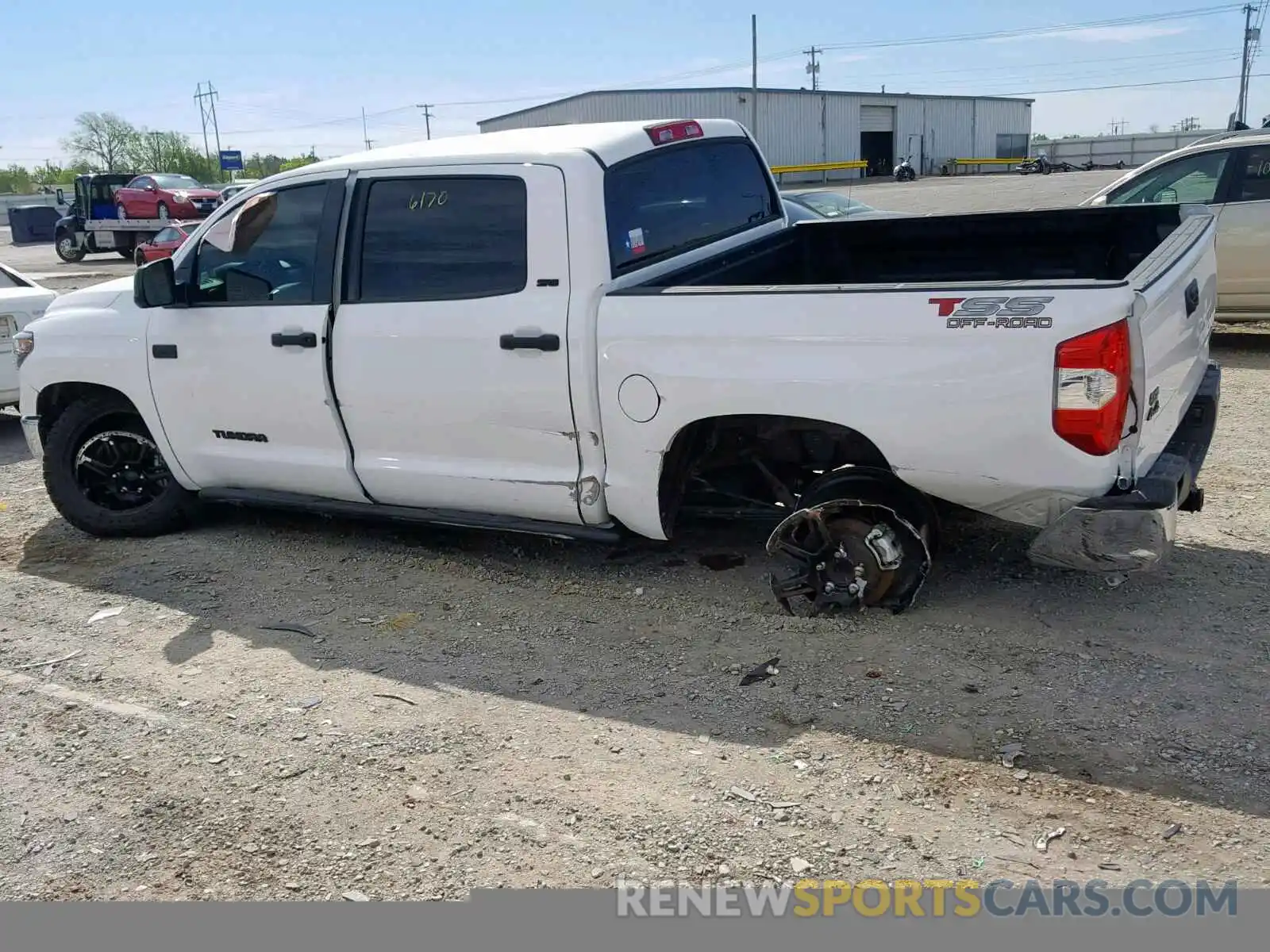 10 Photograph of a damaged car 5TFDW5F19KX806782 TOYOTA TUNDRA CRE 2019