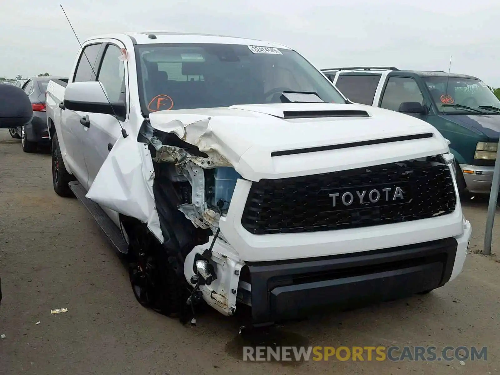 1 Photograph of a damaged car 5TFDY5F10KX803179 TOYOTA TUNDRA CRE 2019