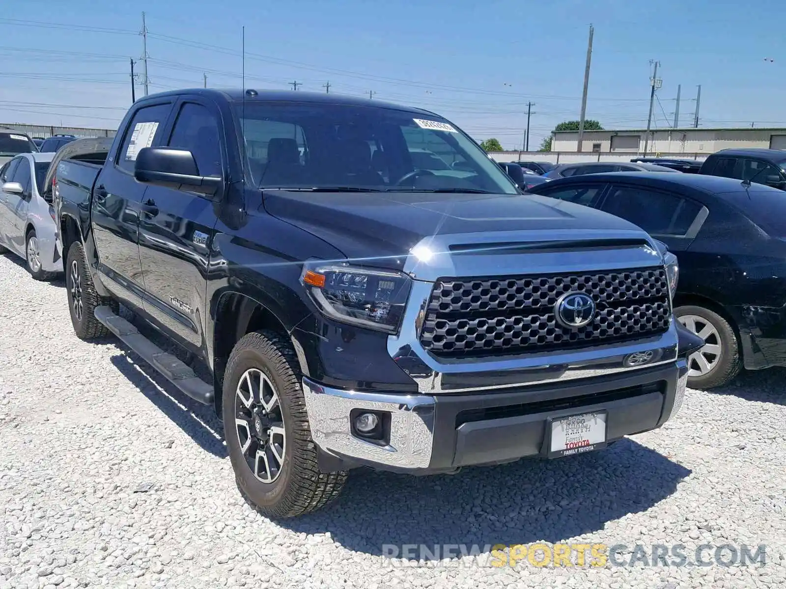 1 Photograph of a damaged car 5TFDY5F11KX799143 TOYOTA TUNDRA CRE 2019