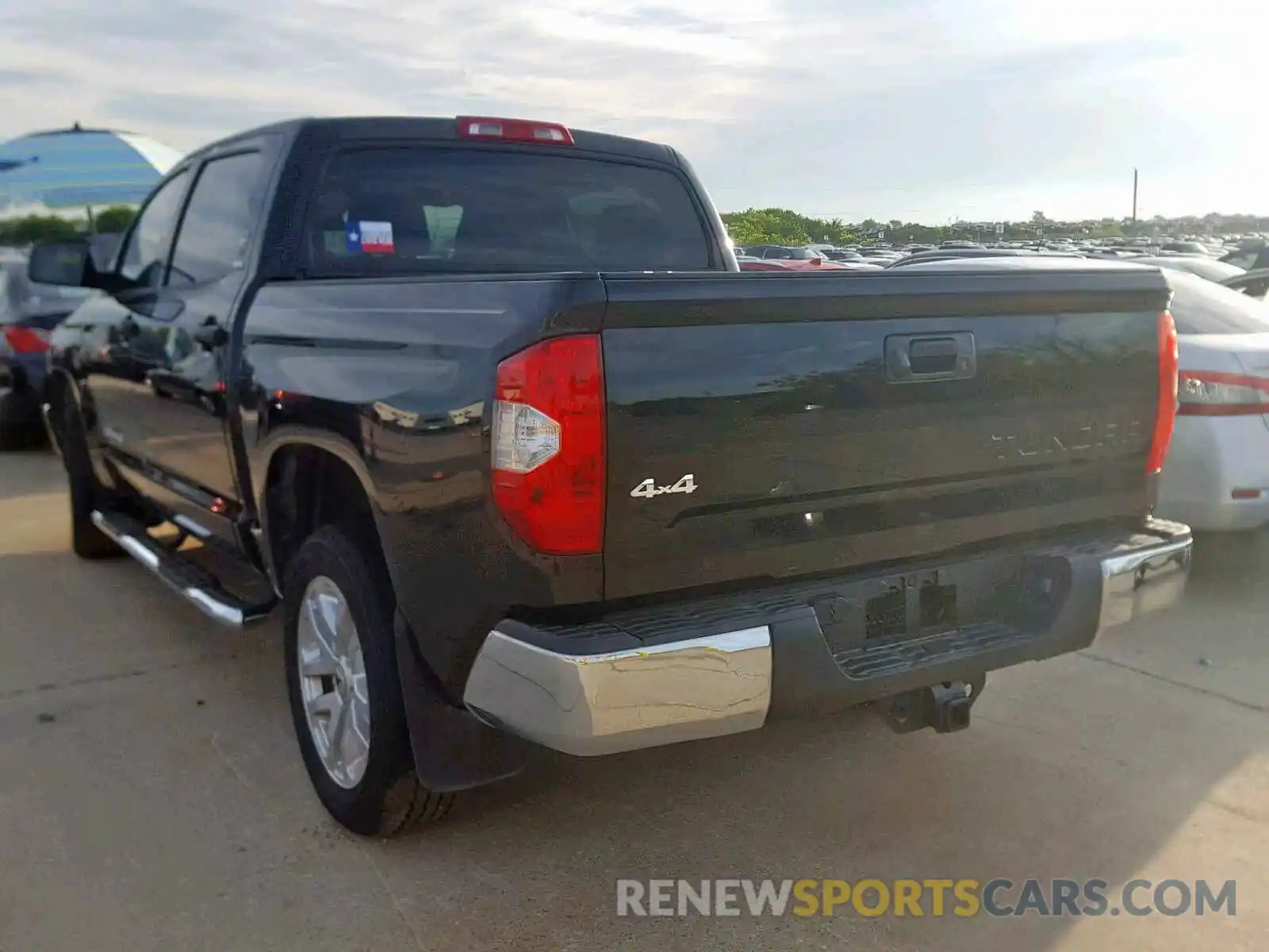 3 Photograph of a damaged car 5TFDY5F13KX784515 TOYOTA TUNDRA CRE 2019