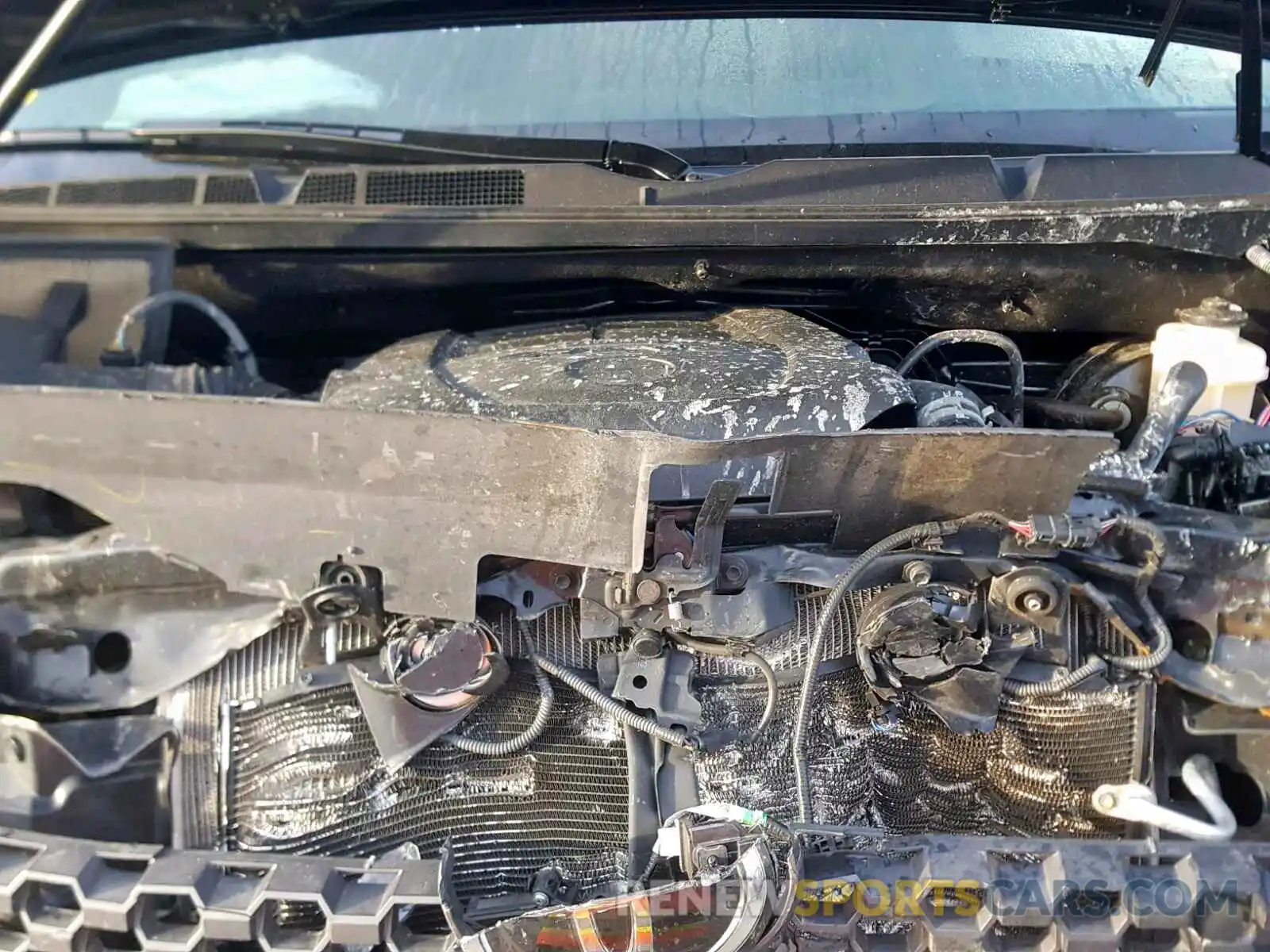 7 Photograph of a damaged car 5TFDY5F13KX784515 TOYOTA TUNDRA CRE 2019