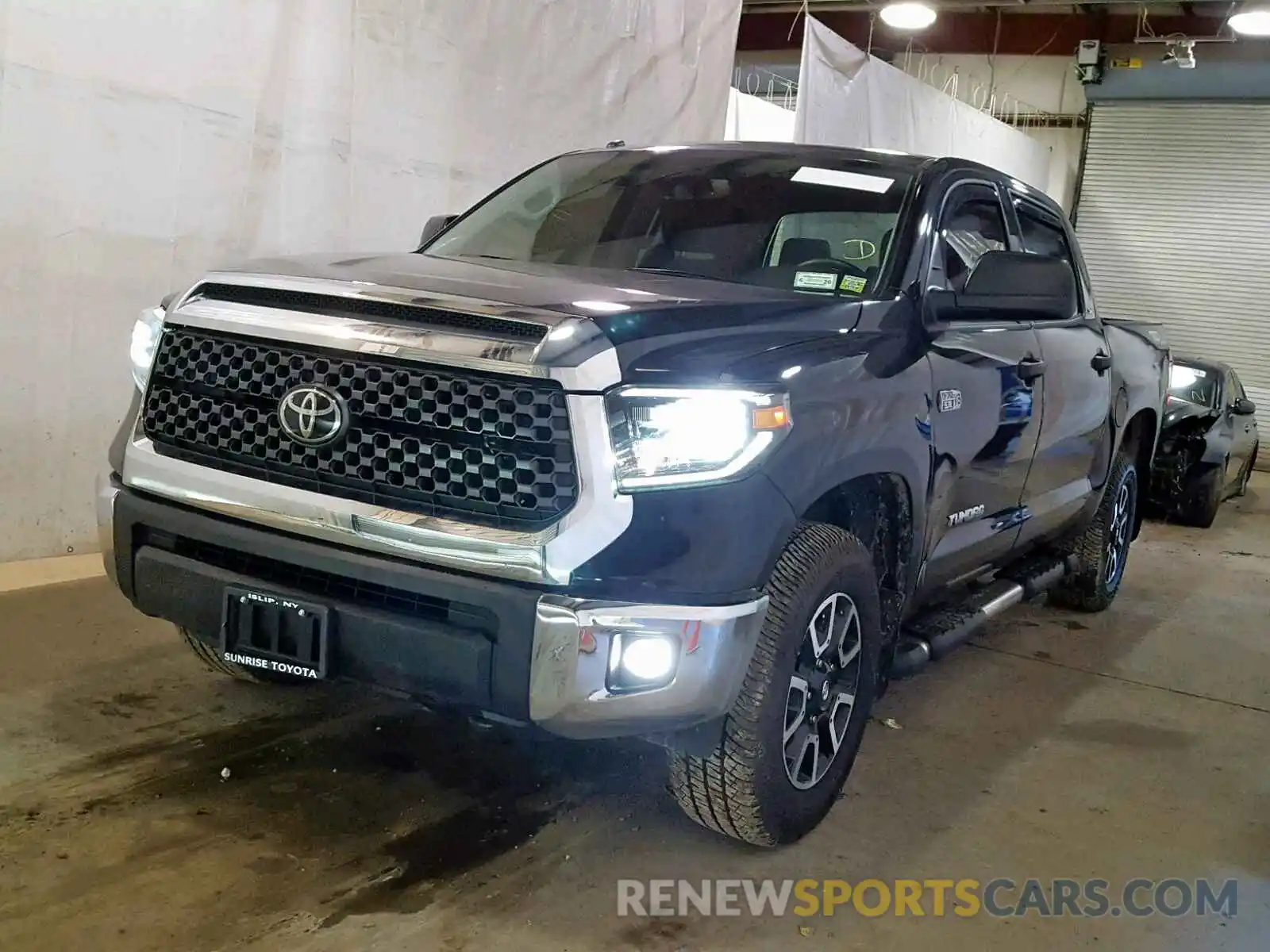 2 Photograph of a damaged car 5TFDY5F13KX800115 TOYOTA TUNDRA CRE 2019