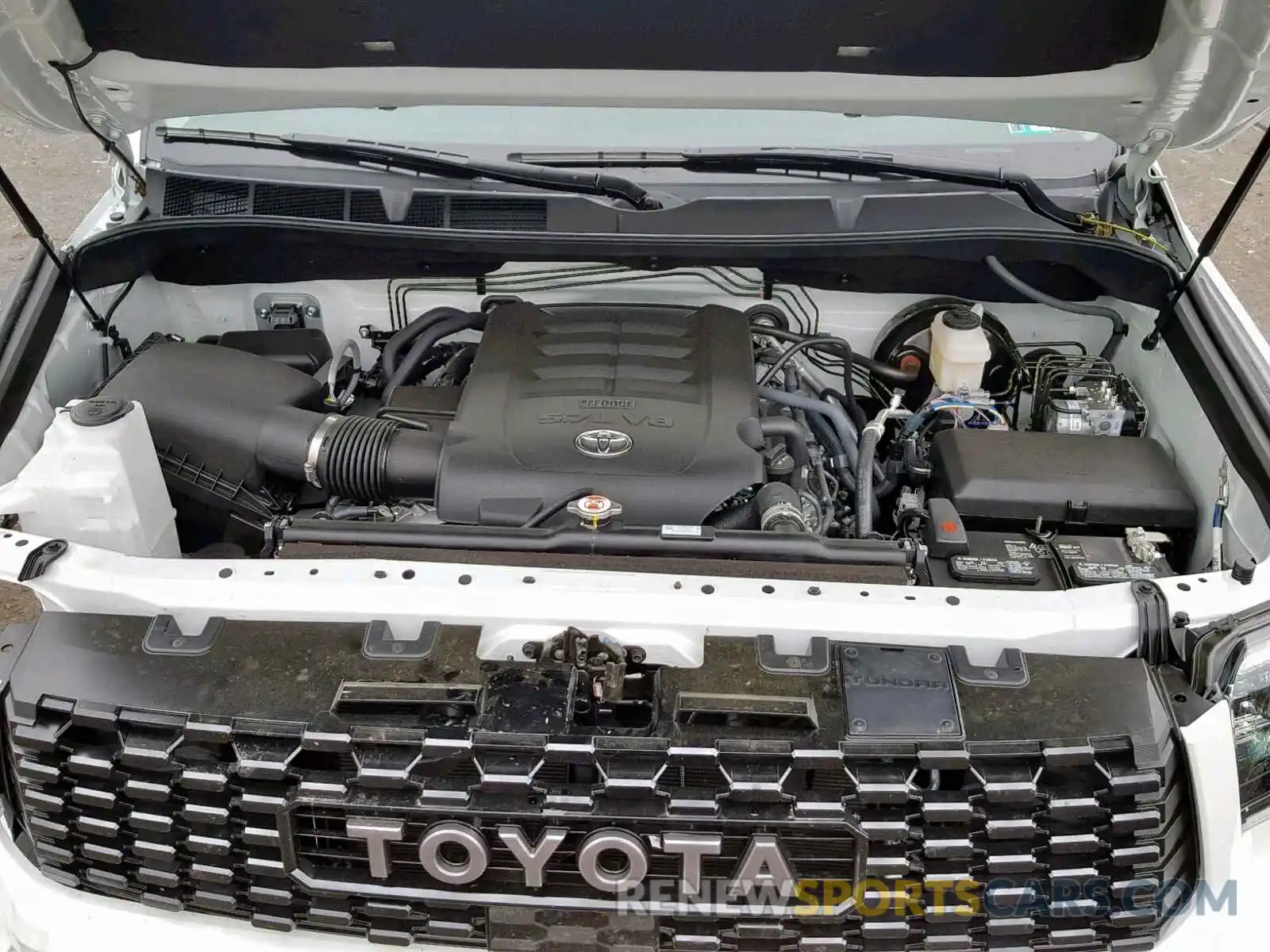 7 Фотография поврежденного автомобиля 5TFDY5F15KX835450 TOYOTA TUNDRA CRE 2019