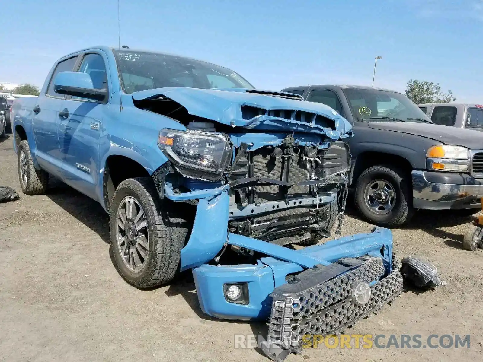 1 Photograph of a damaged car 5TFDY5F15KX838509 TOYOTA TUNDRA CRE 2019