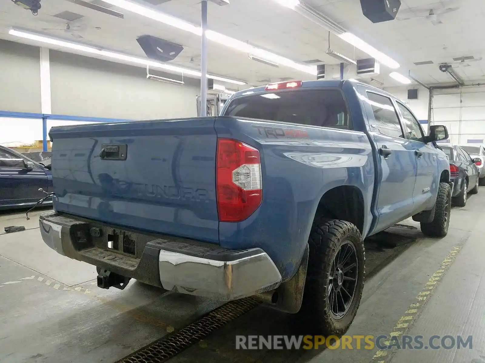 4 Photograph of a damaged car 5TFDY5F17KX843078 TOYOTA TUNDRA CRE 2019