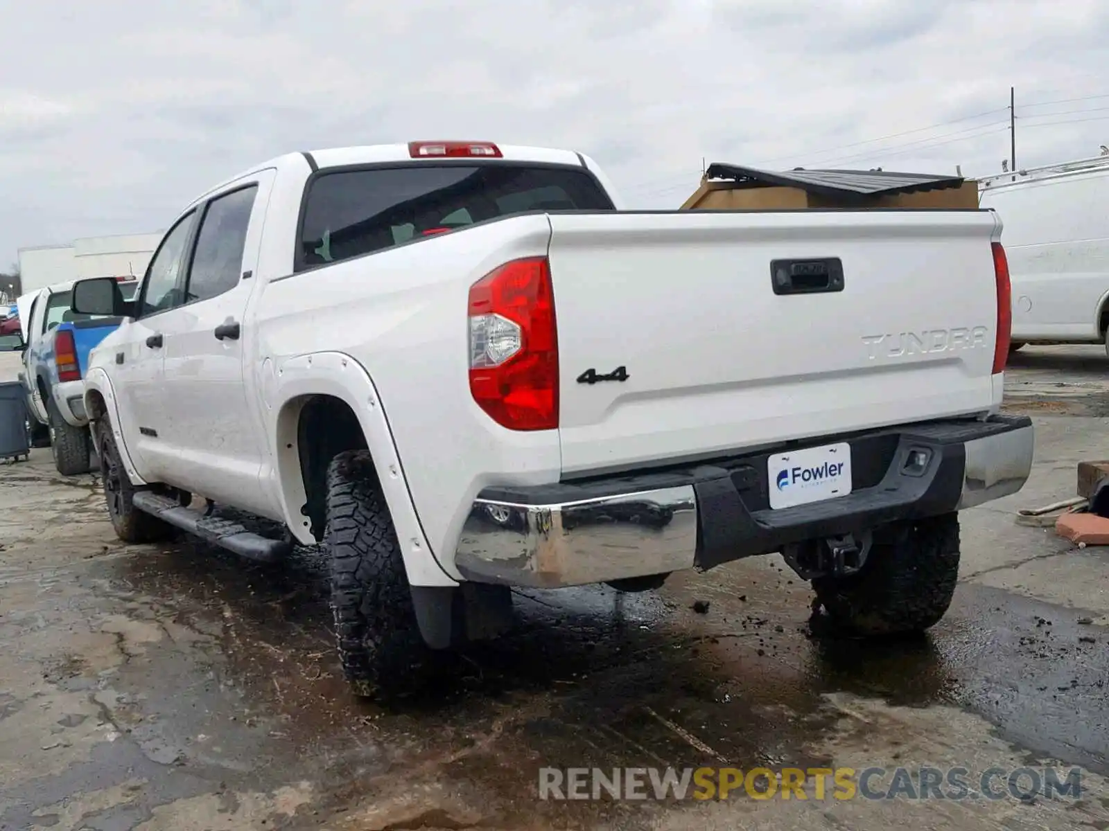 3 Photograph of a damaged car 5TFDY5F18KX805701 TOYOTA TUNDRA CRE 2019