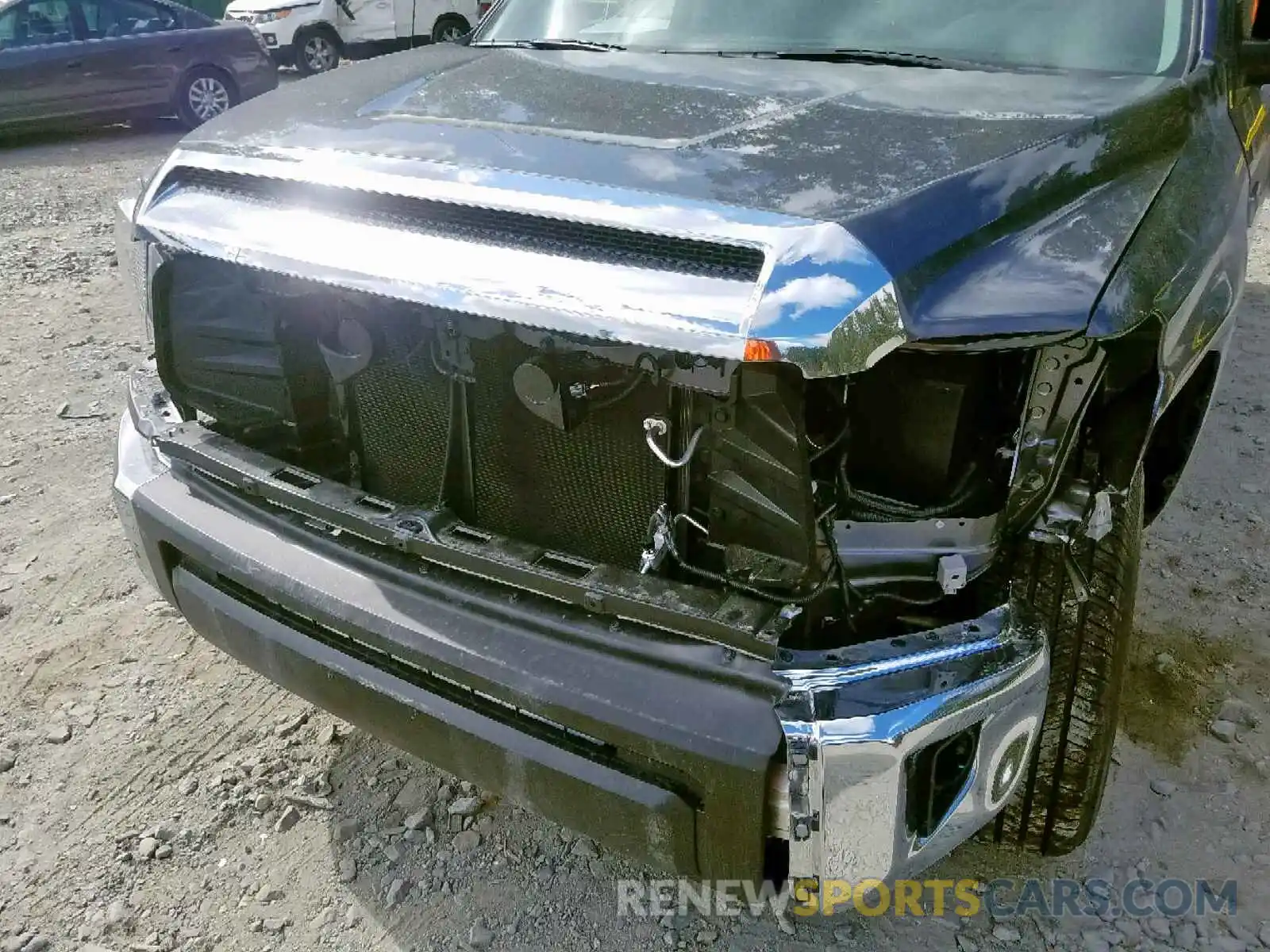 9 Photograph of a damaged car 5TFDY5F1XKX834407 TOYOTA TUNDRA CRE 2019