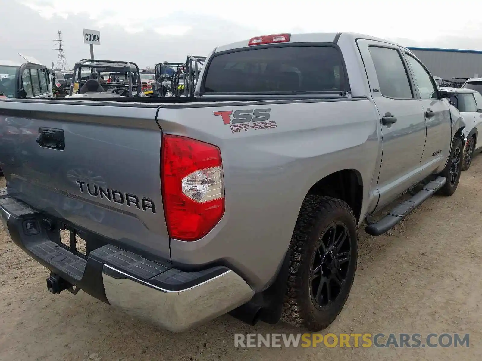 4 Фотография поврежденного автомобиля 5TFEM5F15KX135329 TOYOTA TUNDRA CRE 2019