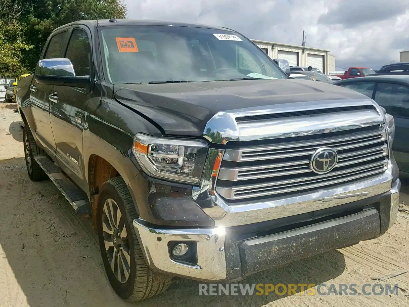 1 Photograph of a damaged car 5TFHY5F16KX822580 TOYOTA TUNDRA CRE 2019