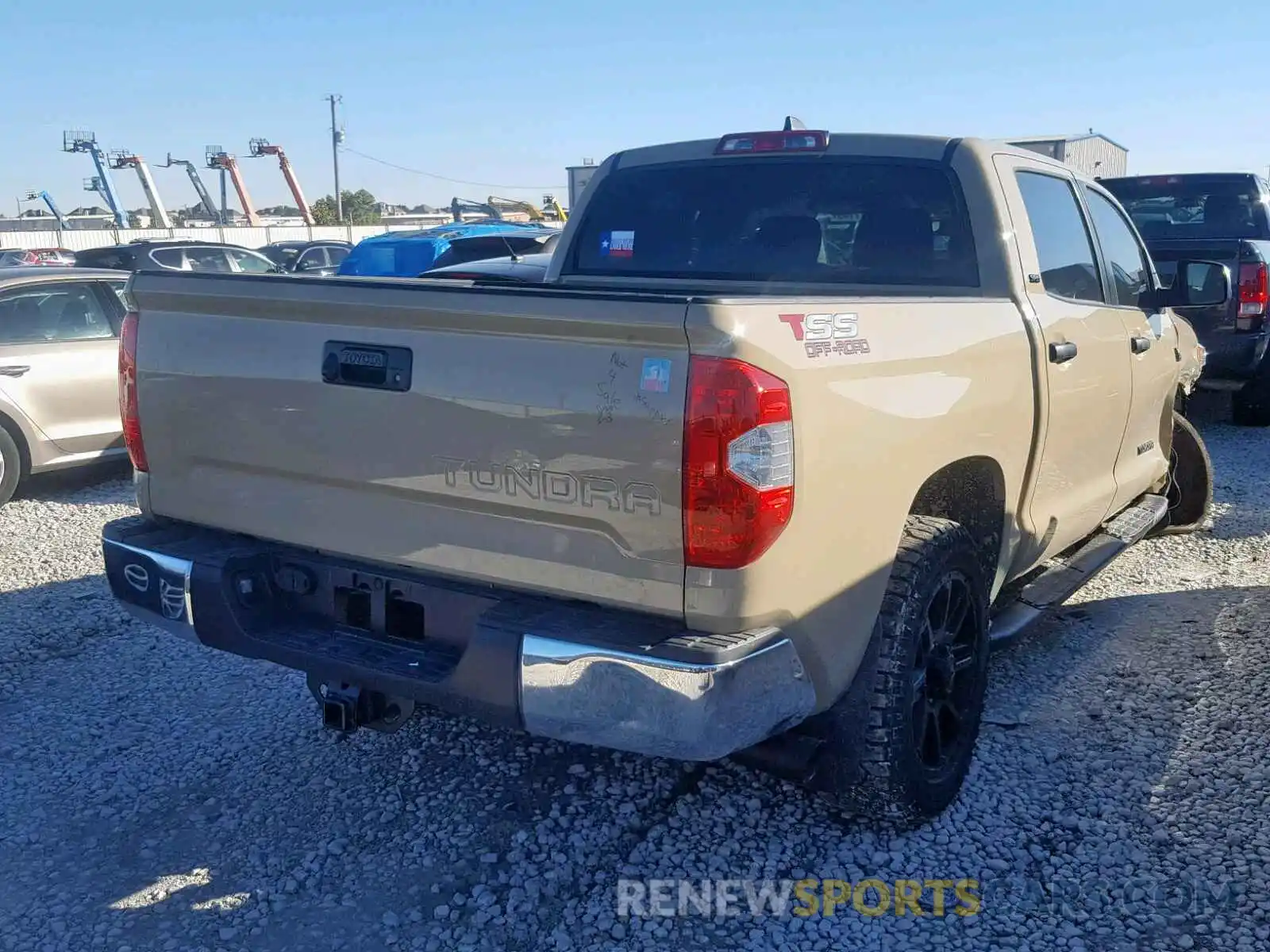 4 Photograph of a damaged car 5TFEY5F11LX257904 TOYOTA TUNDRA CRE 2020