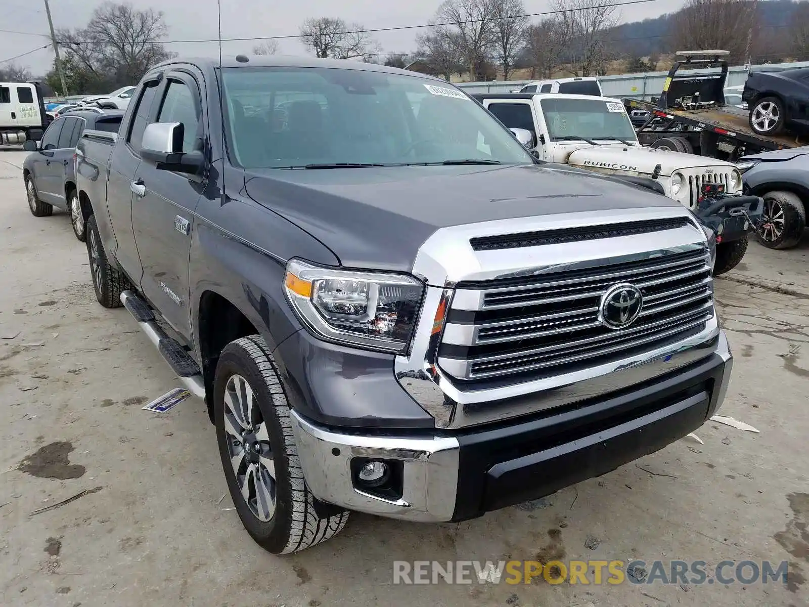 1 Photograph of a damaged car 5TFBY5F15KX799329 TOYOTA TUNDRA DOU 2019