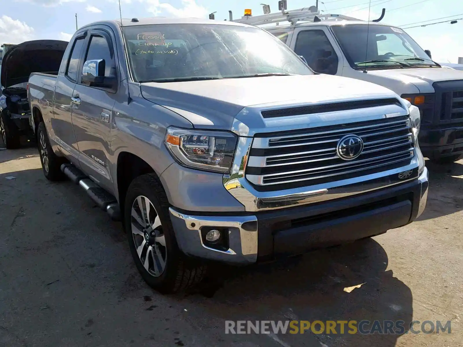 1 Photograph of a damaged car 5TFBY5F15KX828232 TOYOTA TUNDRA DOU 2019