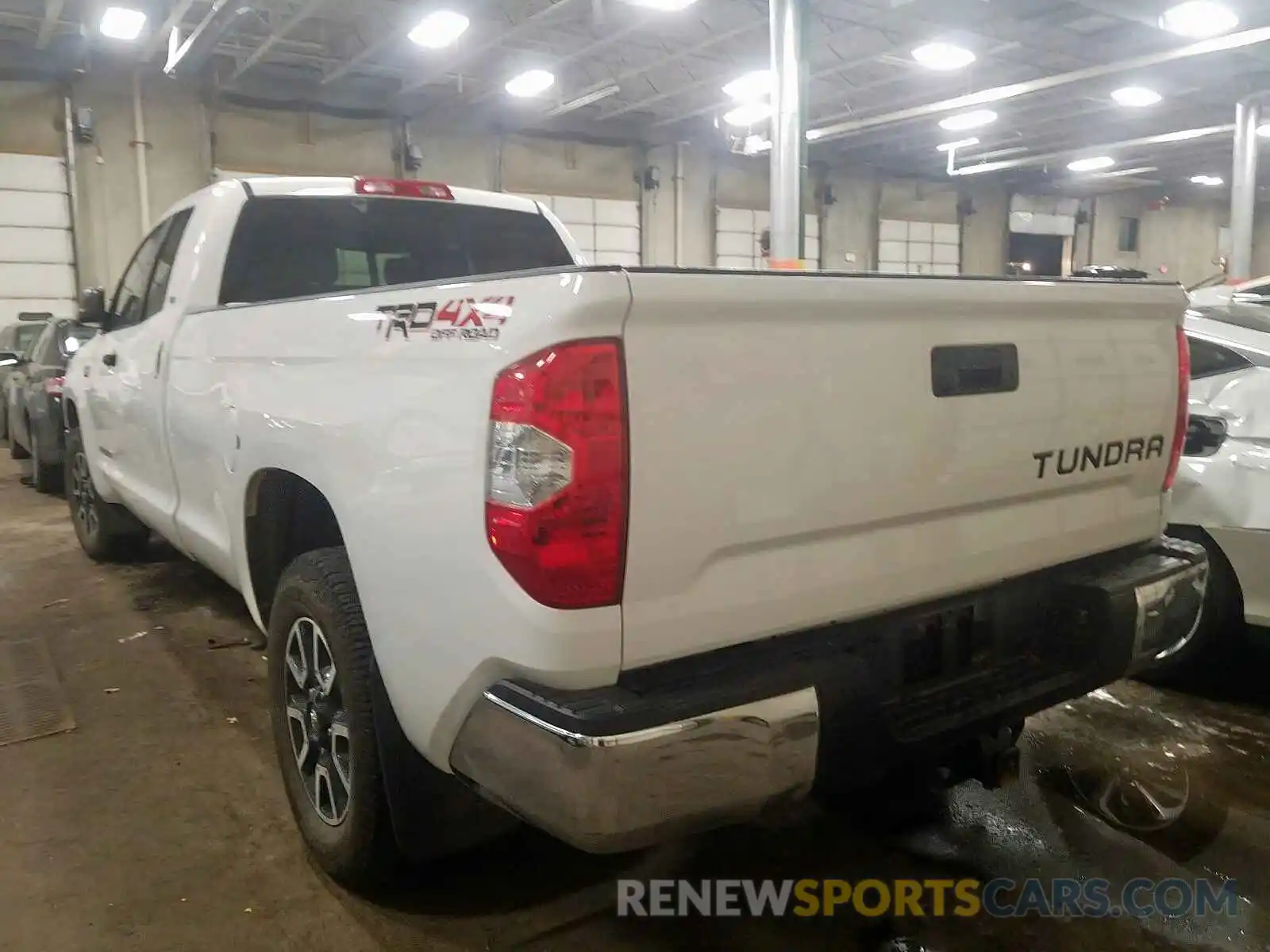 3 Photograph of a damaged car 5TFCY5F12KX024393 TOYOTA TUNDRA DOU 2019