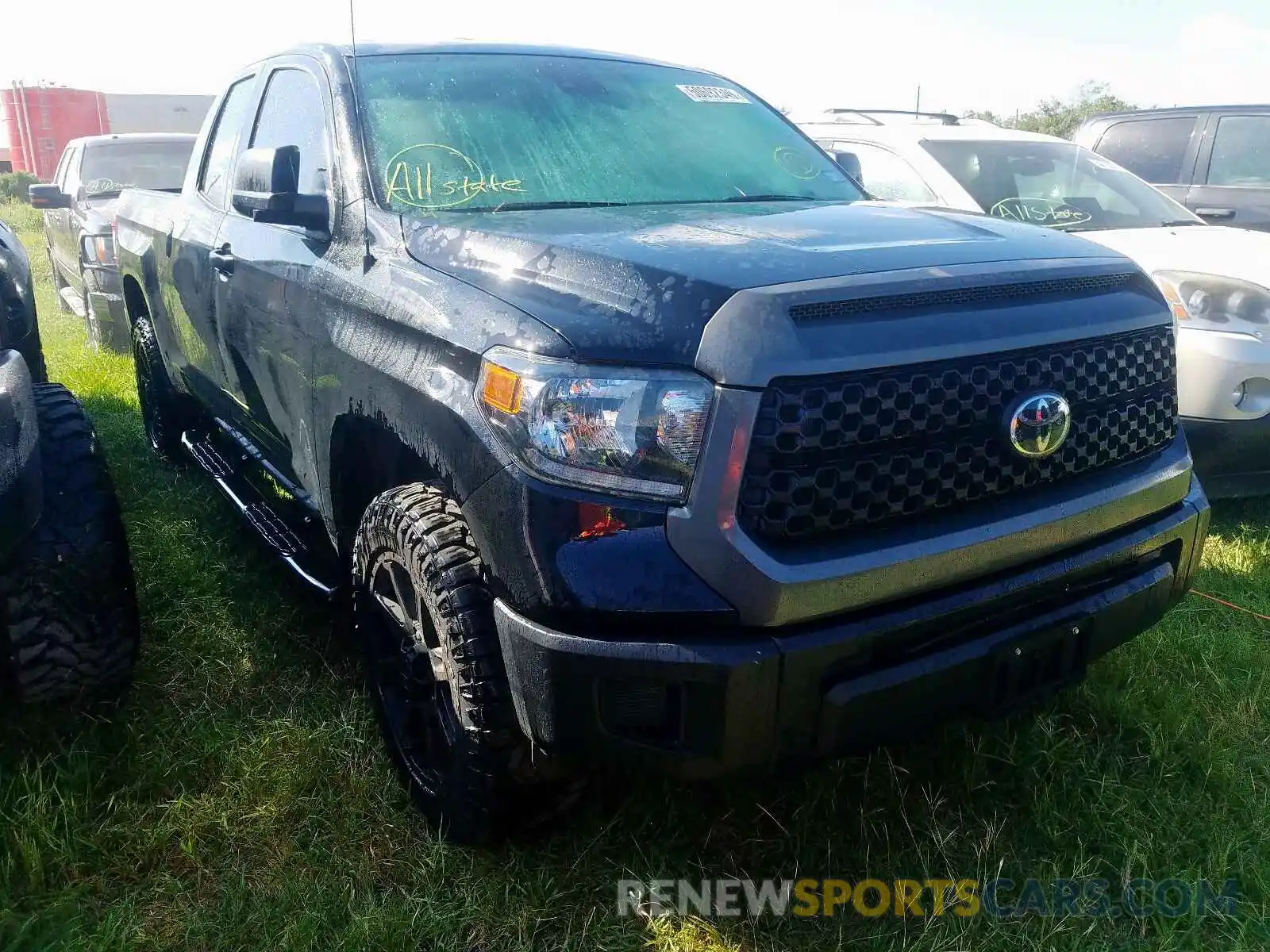 1 Photograph of a damaged car 5TFRM5F11KX144448 TOYOTA TUNDRA DOU 2019