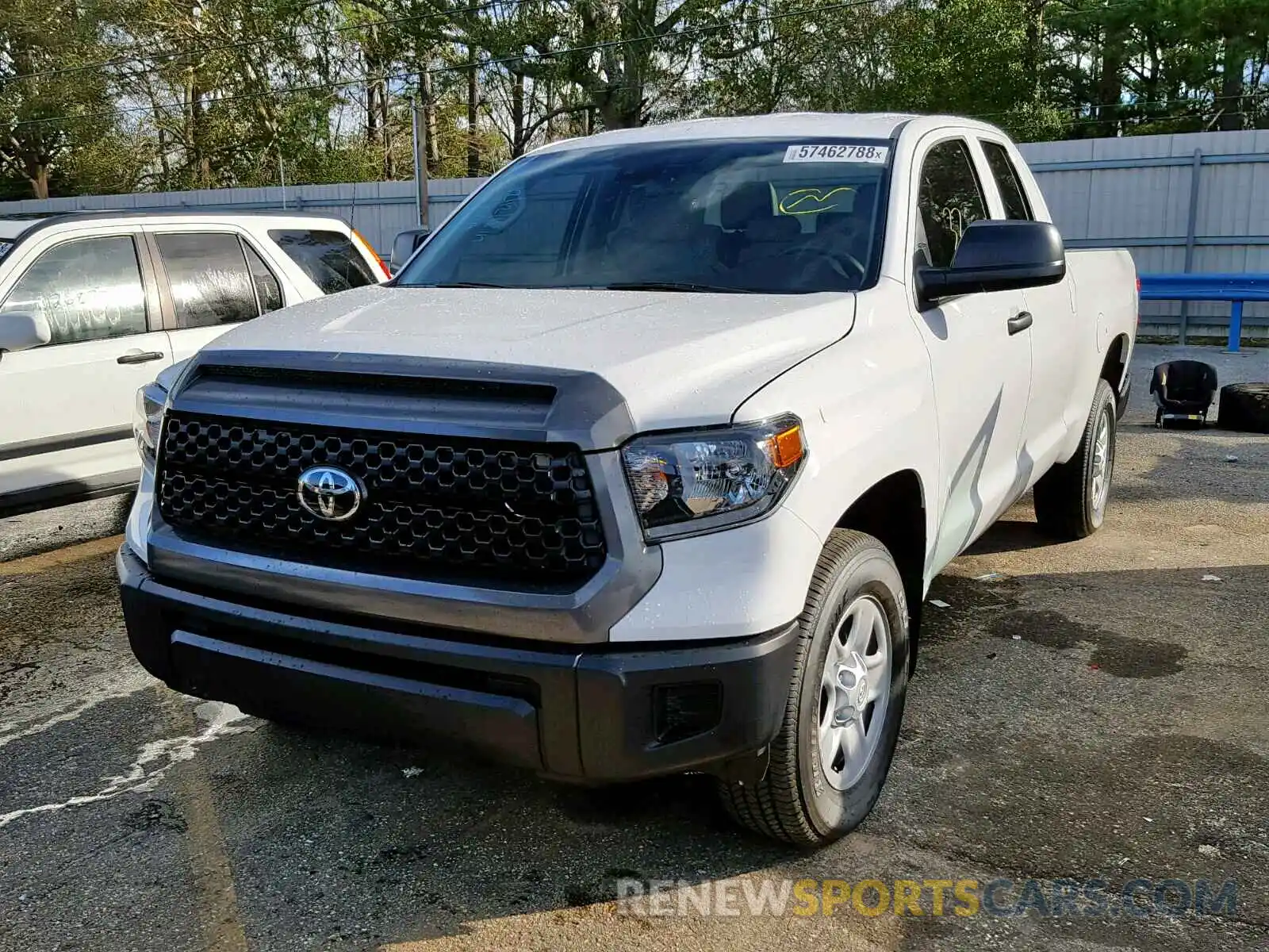 2 Photograph of a damaged car 5TFRM5F13KX137033 TOYOTA TUNDRA DOU 2019