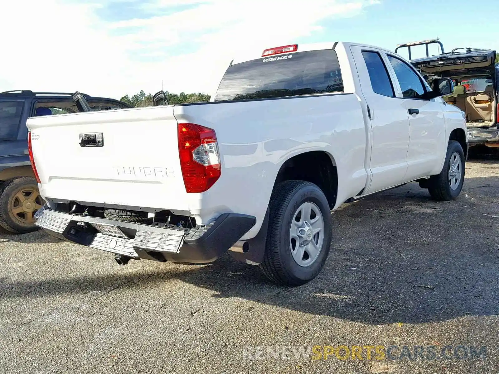 4 Photograph of a damaged car 5TFRM5F13KX137033 TOYOTA TUNDRA DOU 2019