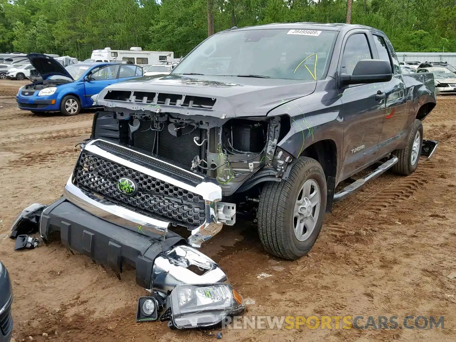 2 Фотография поврежденного автомобиля 5TFRM5F14KX138532 TOYOTA TUNDRA DOU 2019