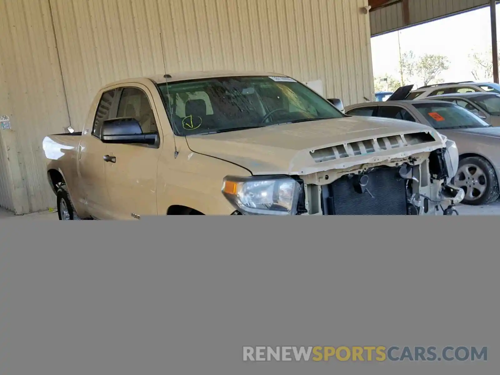 1 Photograph of a damaged car 5TFRM5F17KX137083 TOYOTA TUNDRA DOU 2019