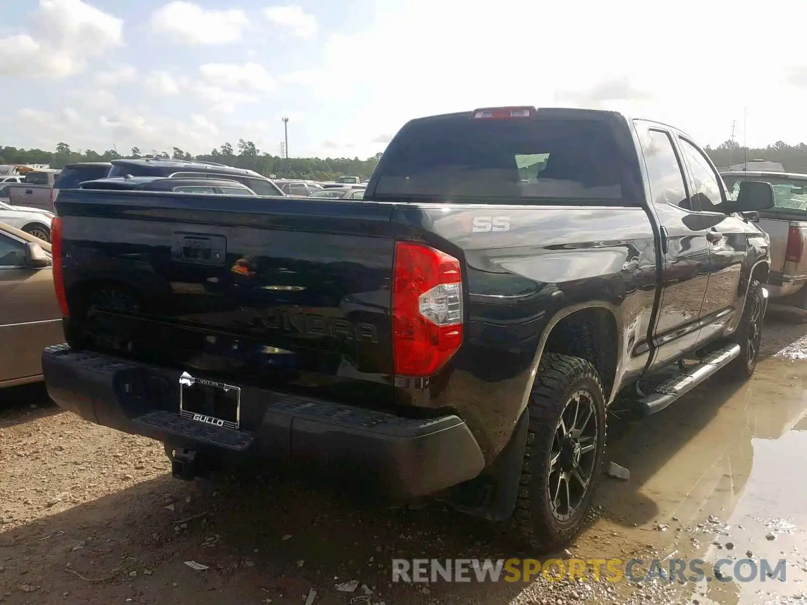 4 Photograph of a damaged car 5TFRM5F19KX141149 TOYOTA TUNDRA DOU 2019