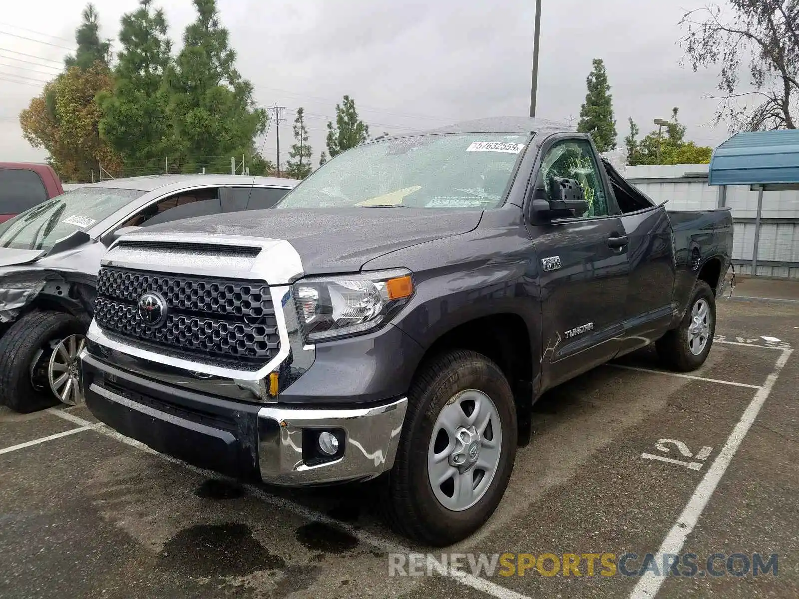 2 Photograph of a damaged car 5TFRY5F11KX249222 TOYOTA TUNDRA DOU 2019