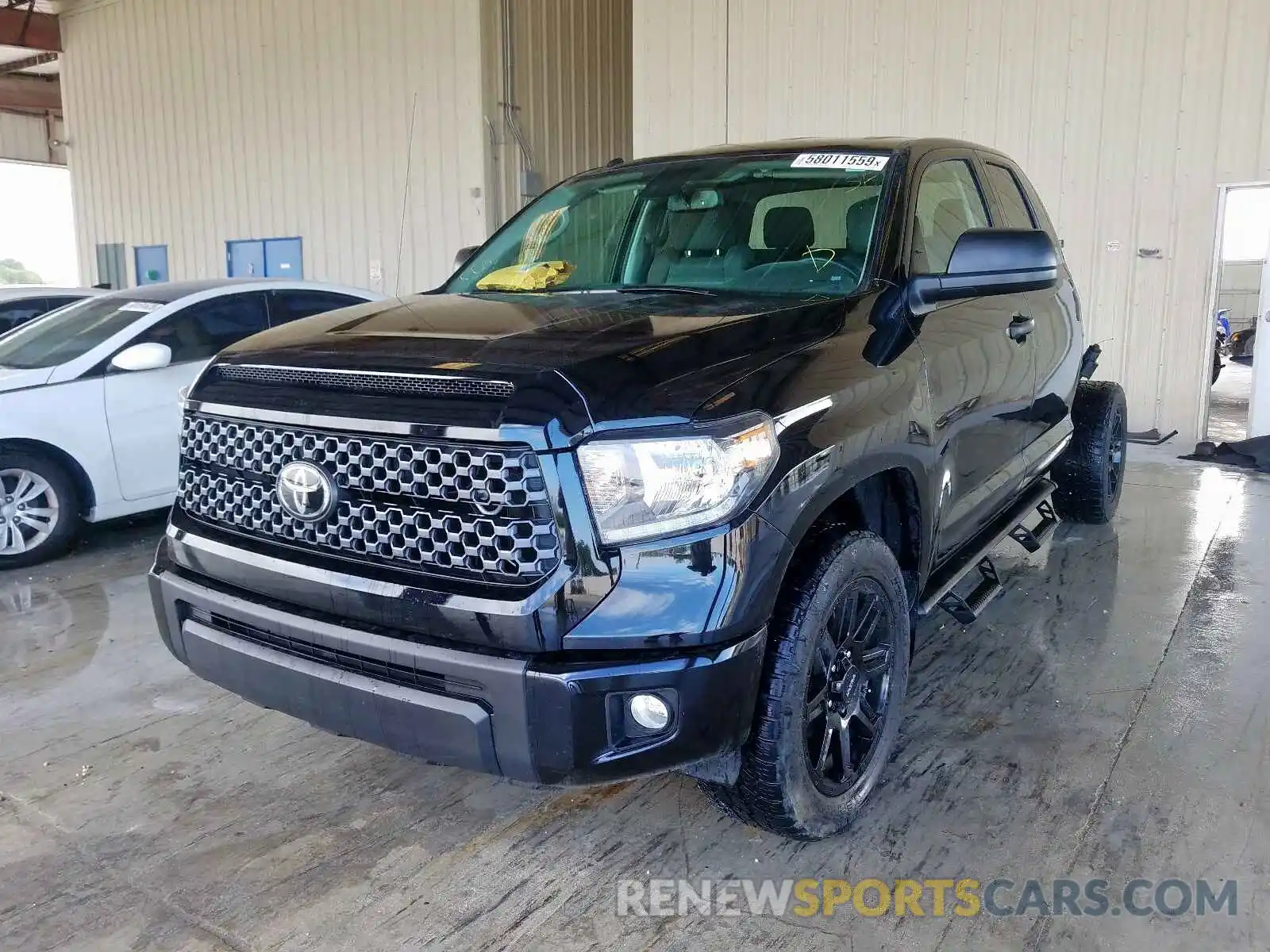 2 Photograph of a damaged car 5TFRY5F1XKX249509 TOYOTA TUNDRA DOU 2019