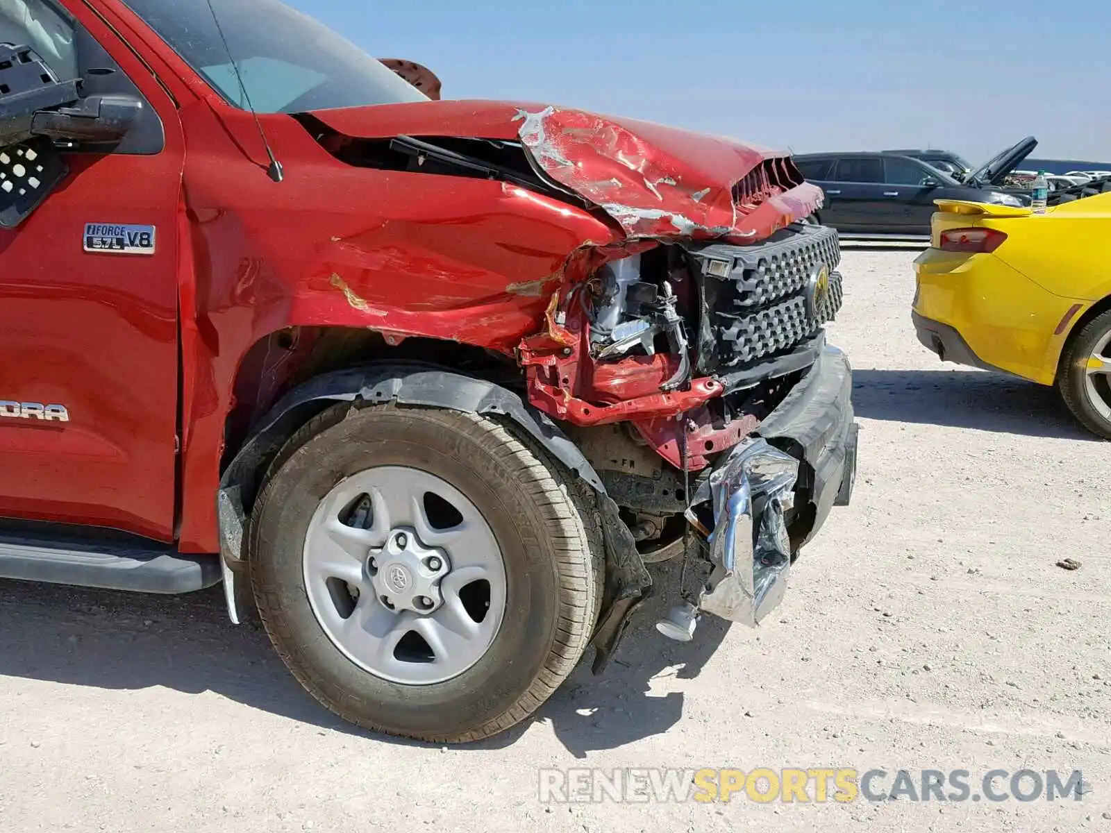 9 Photograph of a damaged car 5TFUW5F15KX835342 TOYOTA TUNDRA DOU 2019