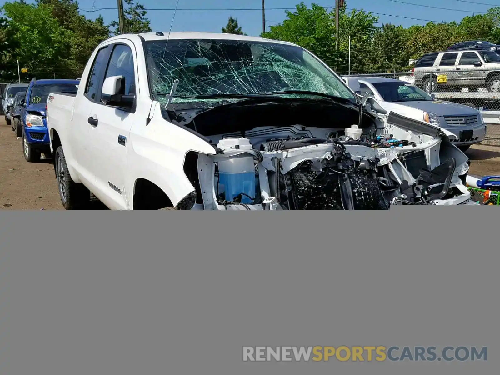 1 Photograph of a damaged car 5TFUY5F17KX842335 TOYOTA TUNDRA DOU 2019