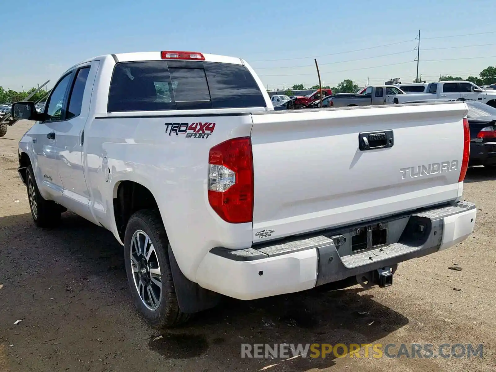 3 Photograph of a damaged car 5TFUY5F17KX842335 TOYOTA TUNDRA DOU 2019