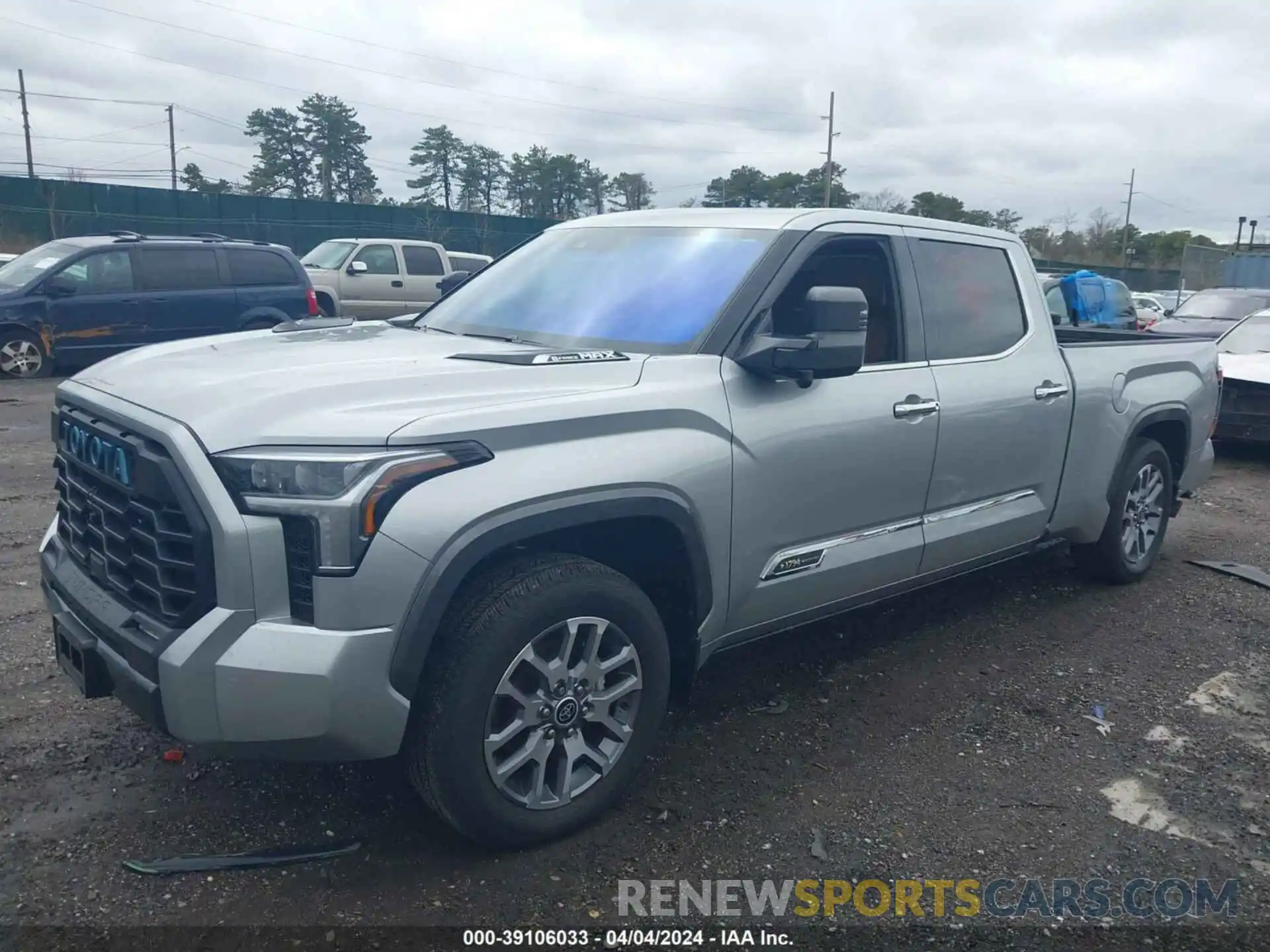 2 Photograph of a damaged car 5TFMC5EC3NX001313 TOYOTA TUNDRA HYBRID 2022