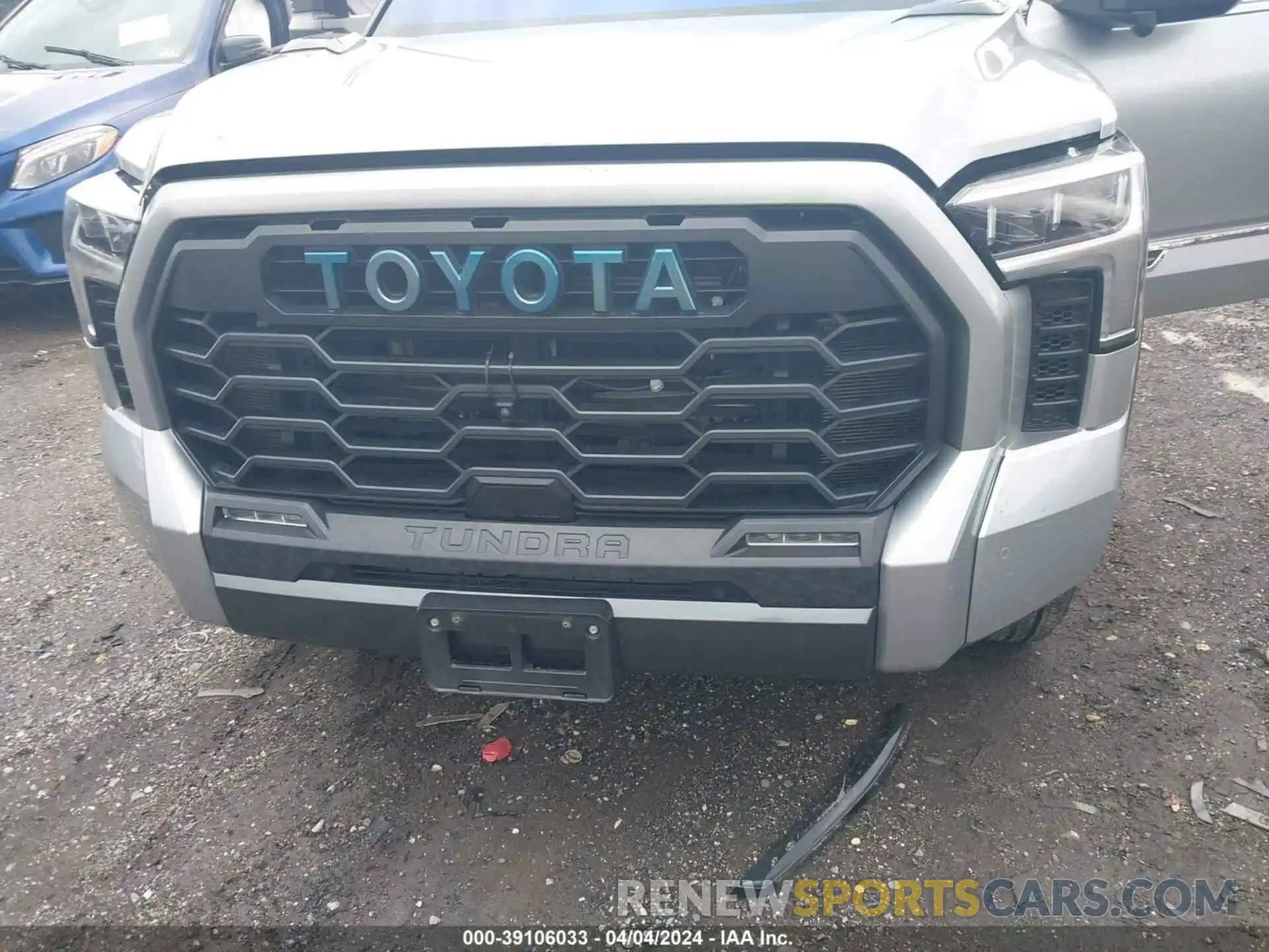 6 Photograph of a damaged car 5TFMC5EC3NX001313 TOYOTA TUNDRA HYBRID 2022