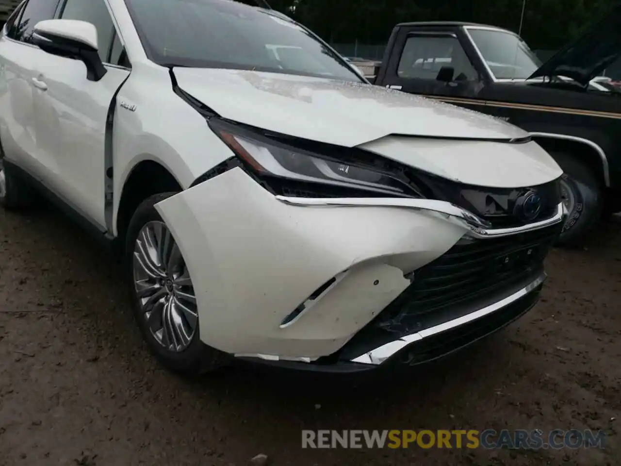 9 Photograph of a damaged car JTEAAAAH0MJ028582 TOYOTA VENZA 2021